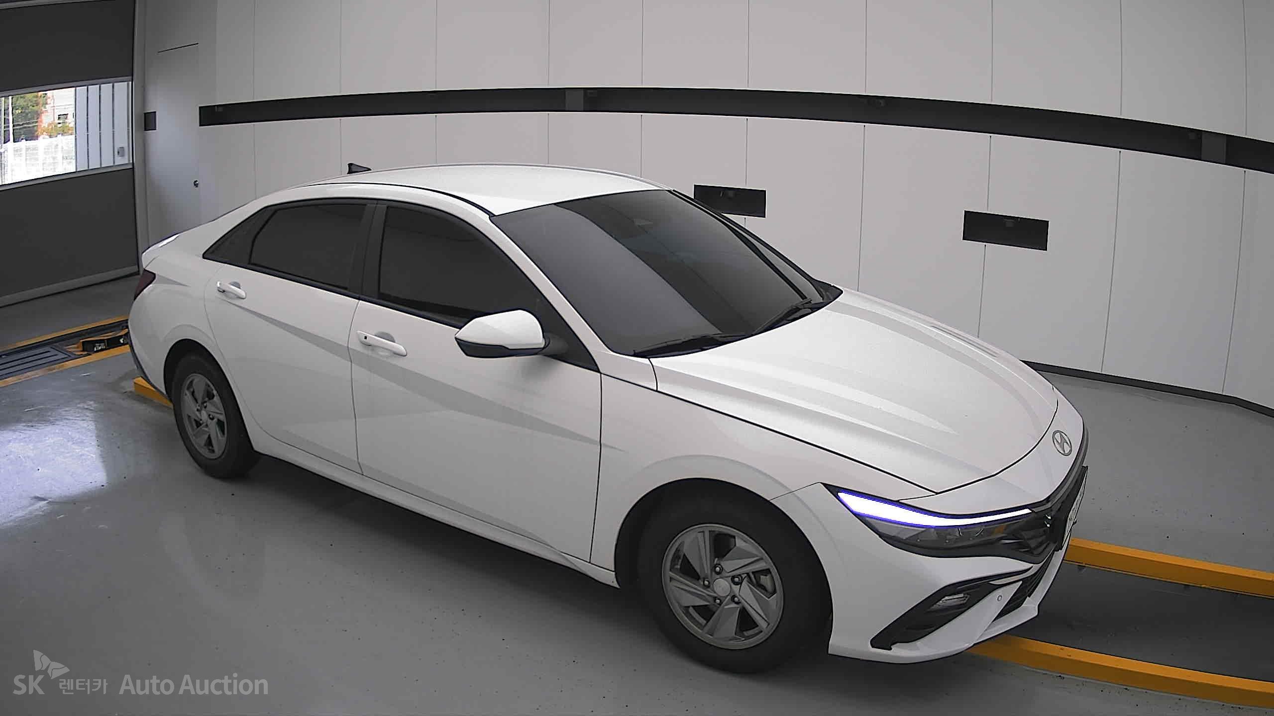 2024 - hyundai avante