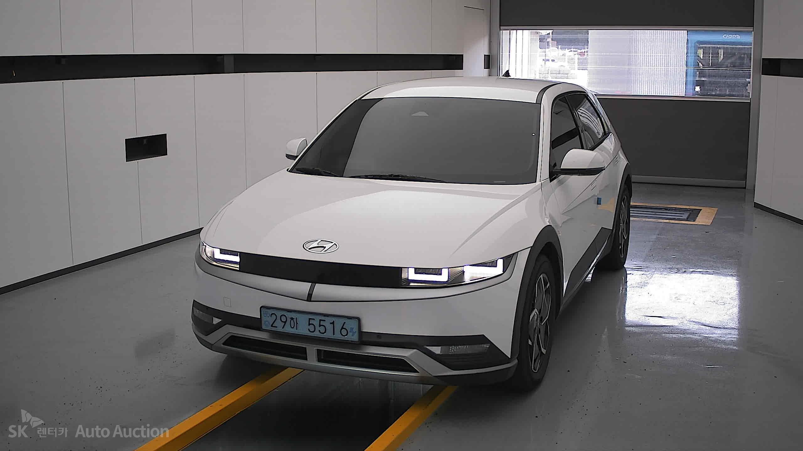 2022 - hyundai ioniq