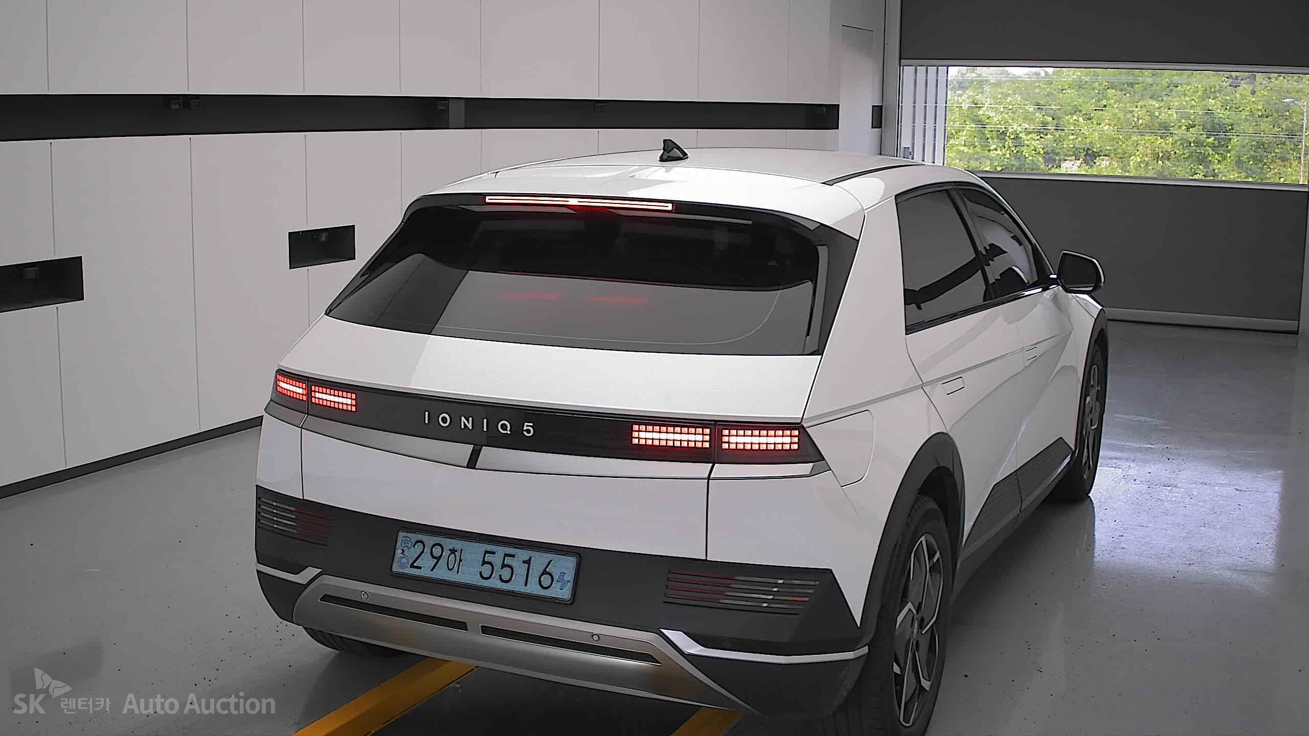 2022 - hyundai ioniq