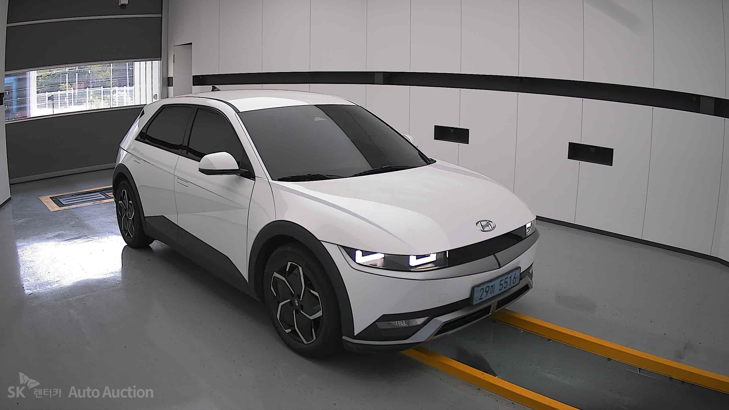 2022 - hyundai ioniq