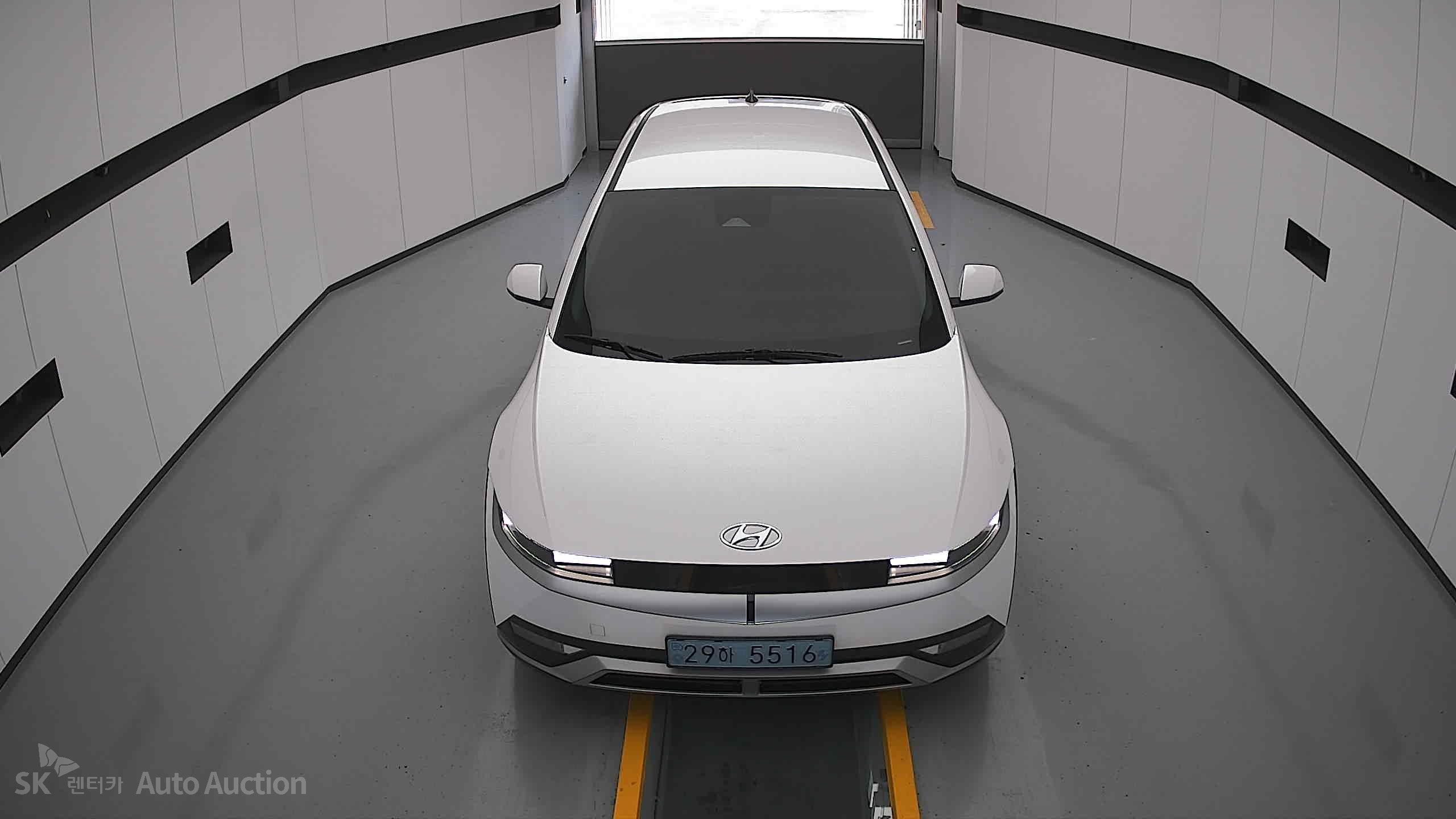 2022 - hyundai ioniq