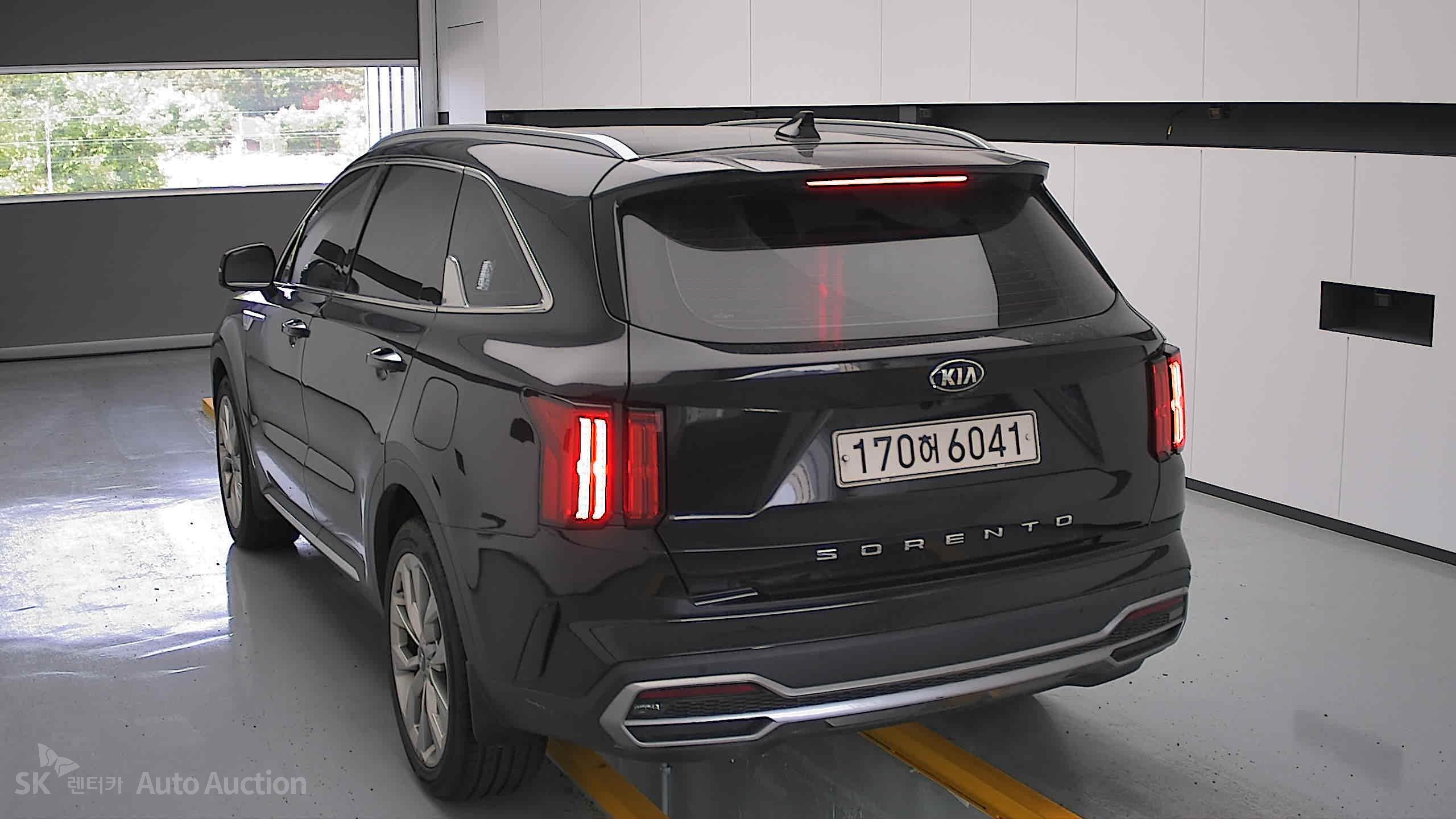 2021 - kia sorento
