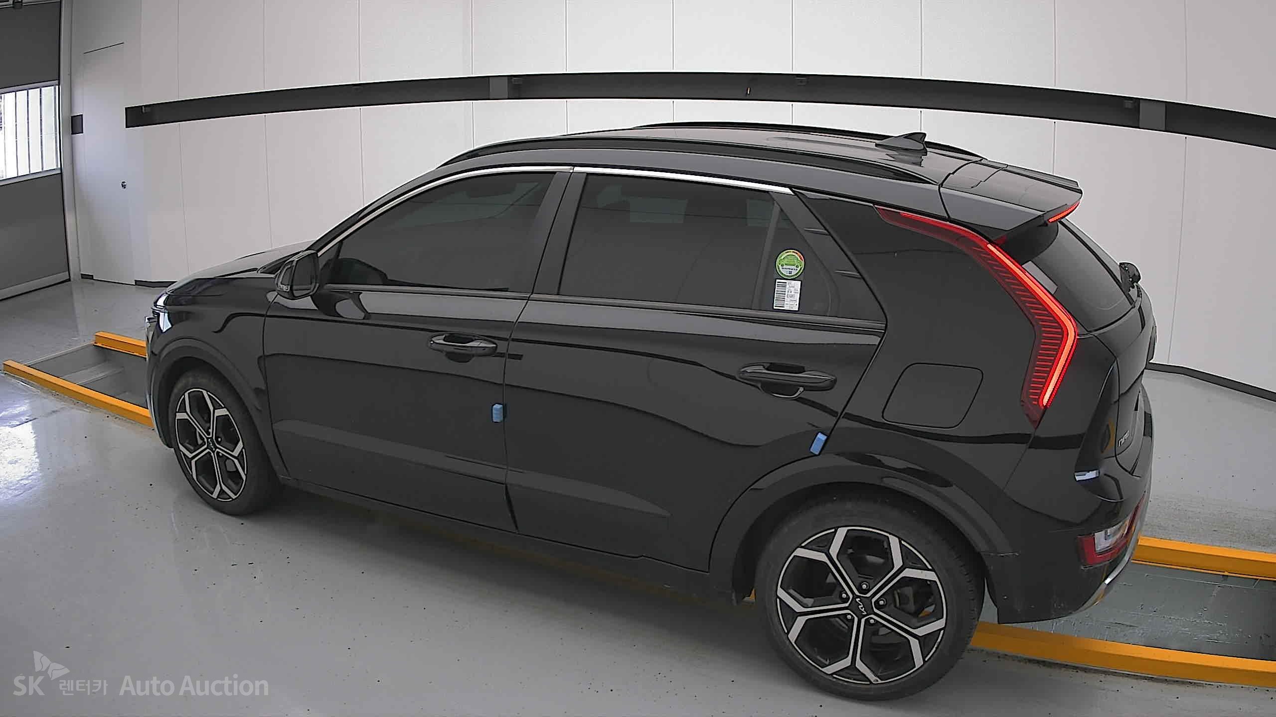 2022 - kia all-new niro