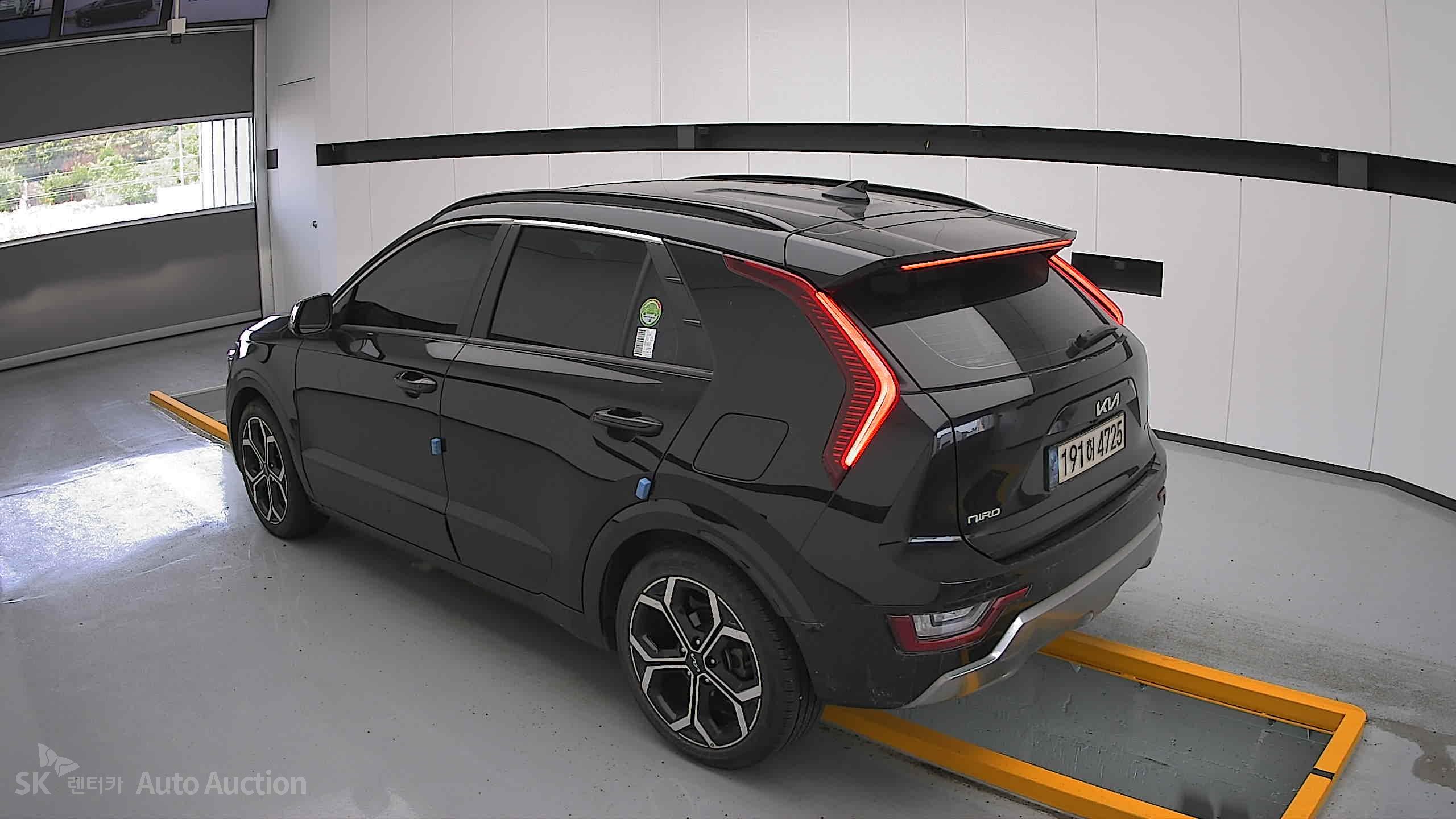 2022 - kia all-new niro