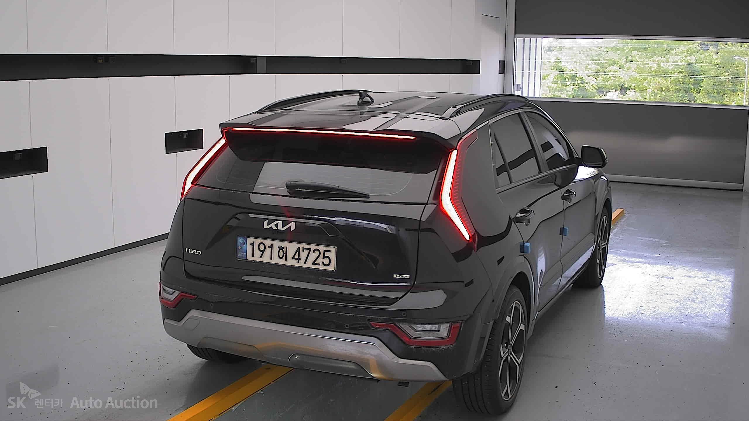2022 - kia all-new niro