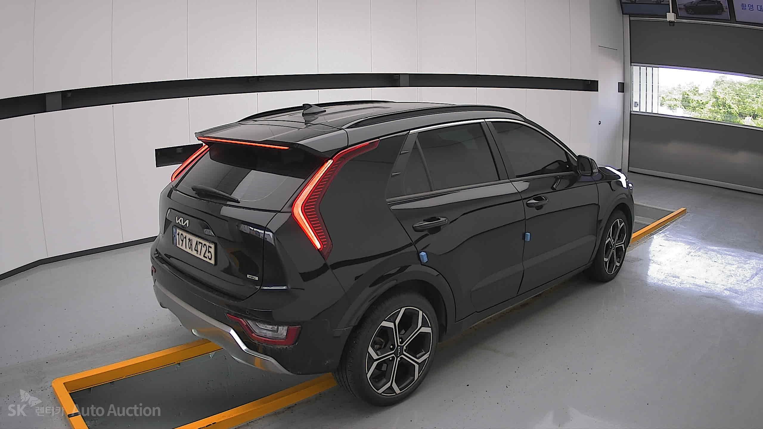 2022 - kia all-new niro