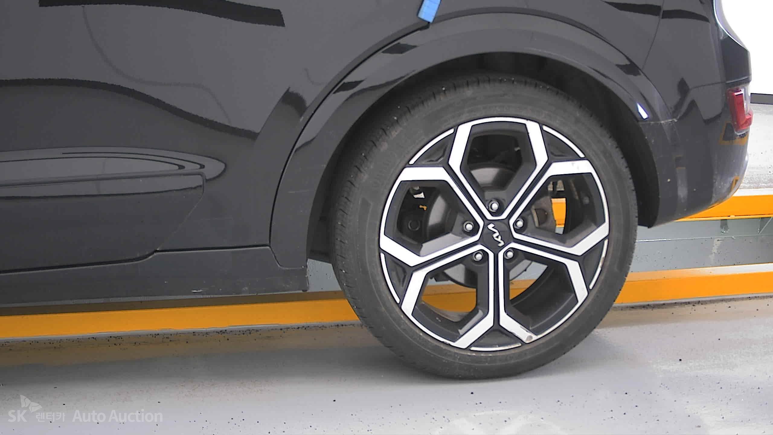 2022 - kia all-new niro