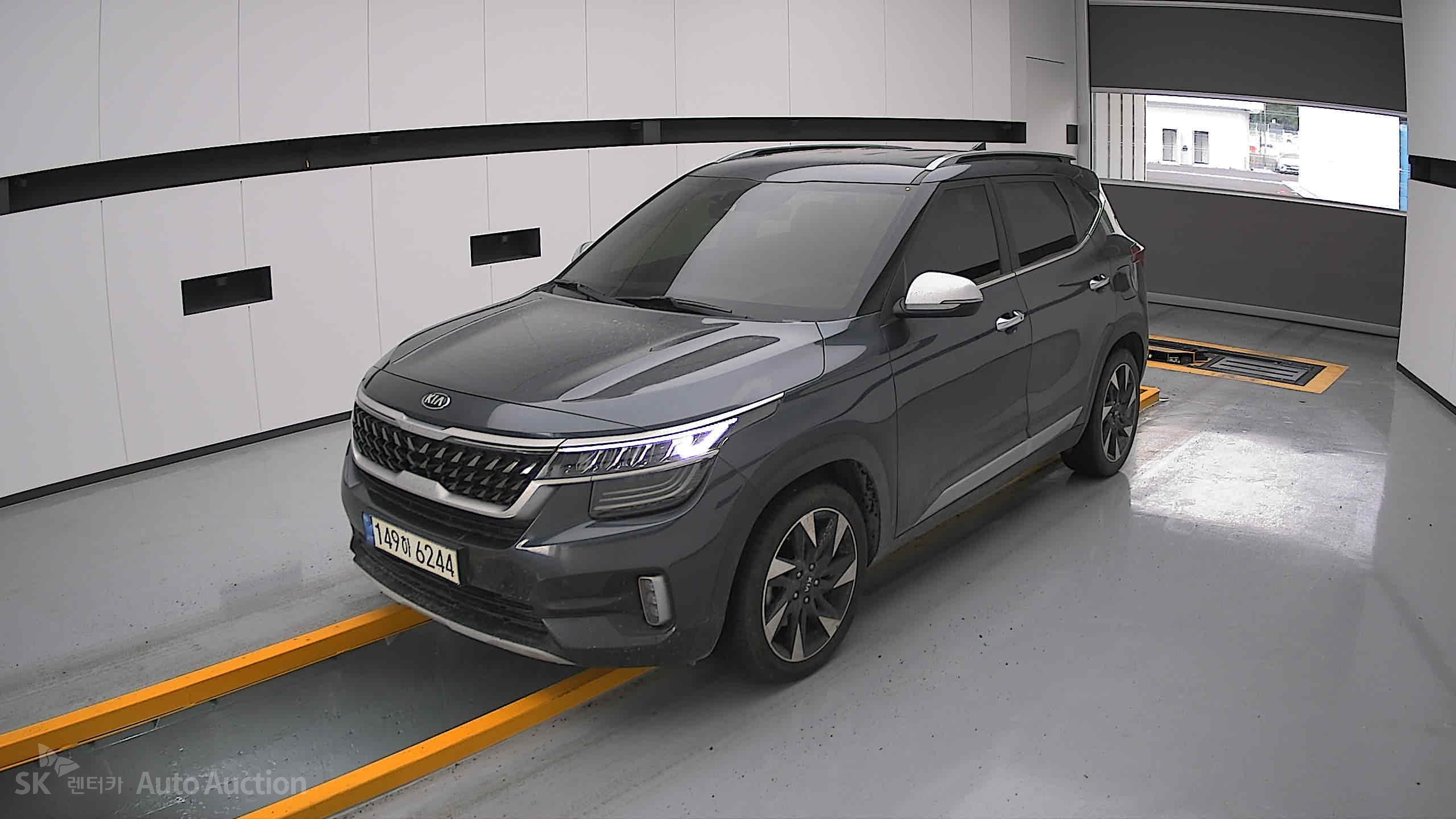 2022 - kia seltos