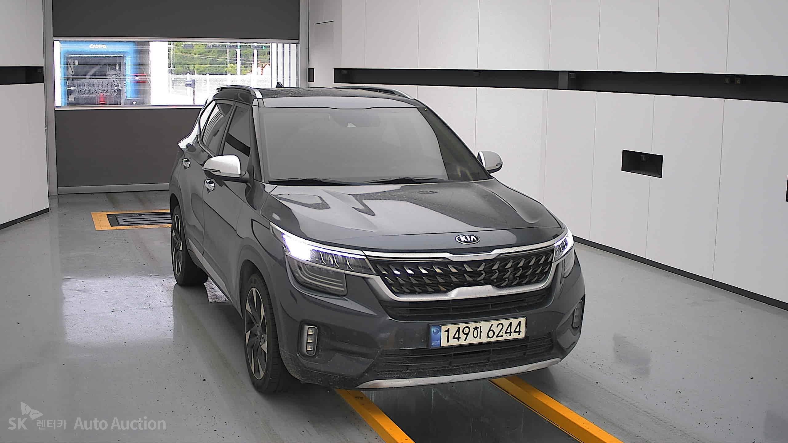 2022 - kia seltos