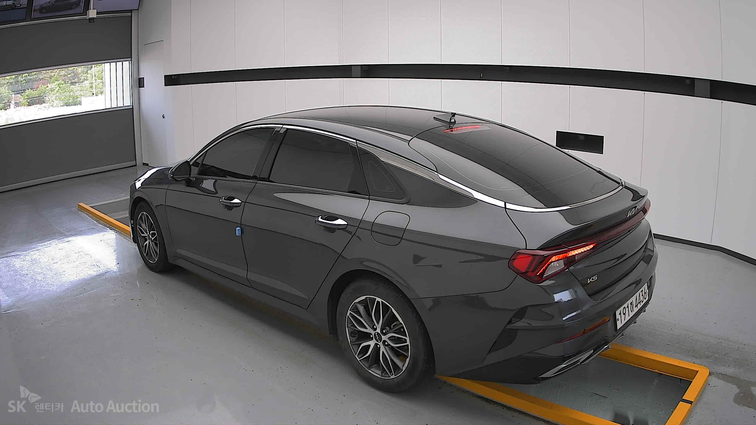 2023 - kia k5