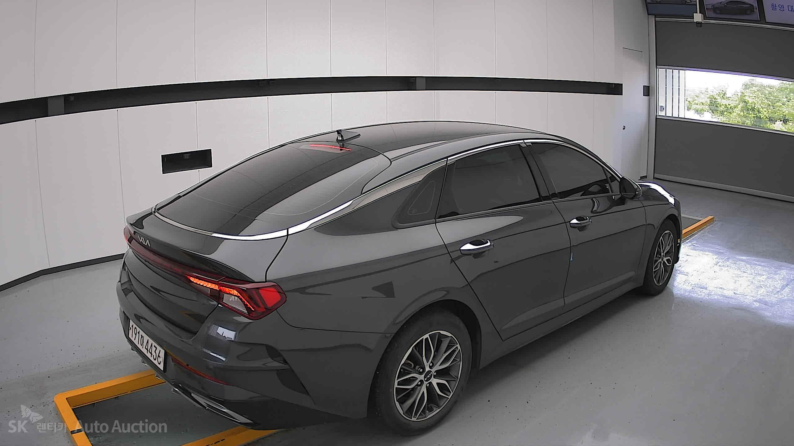 2023 - kia k5