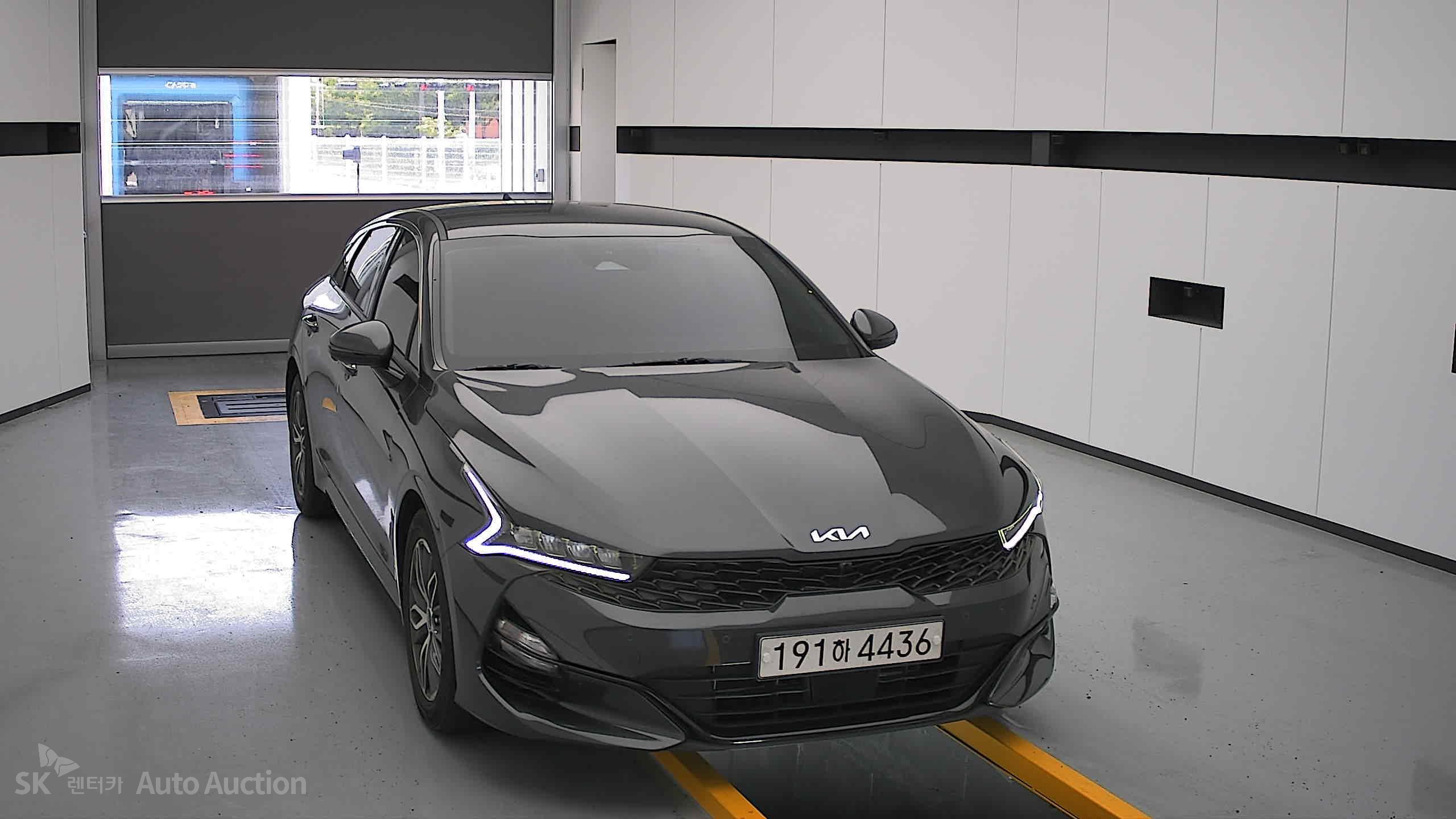 2023 - kia k5