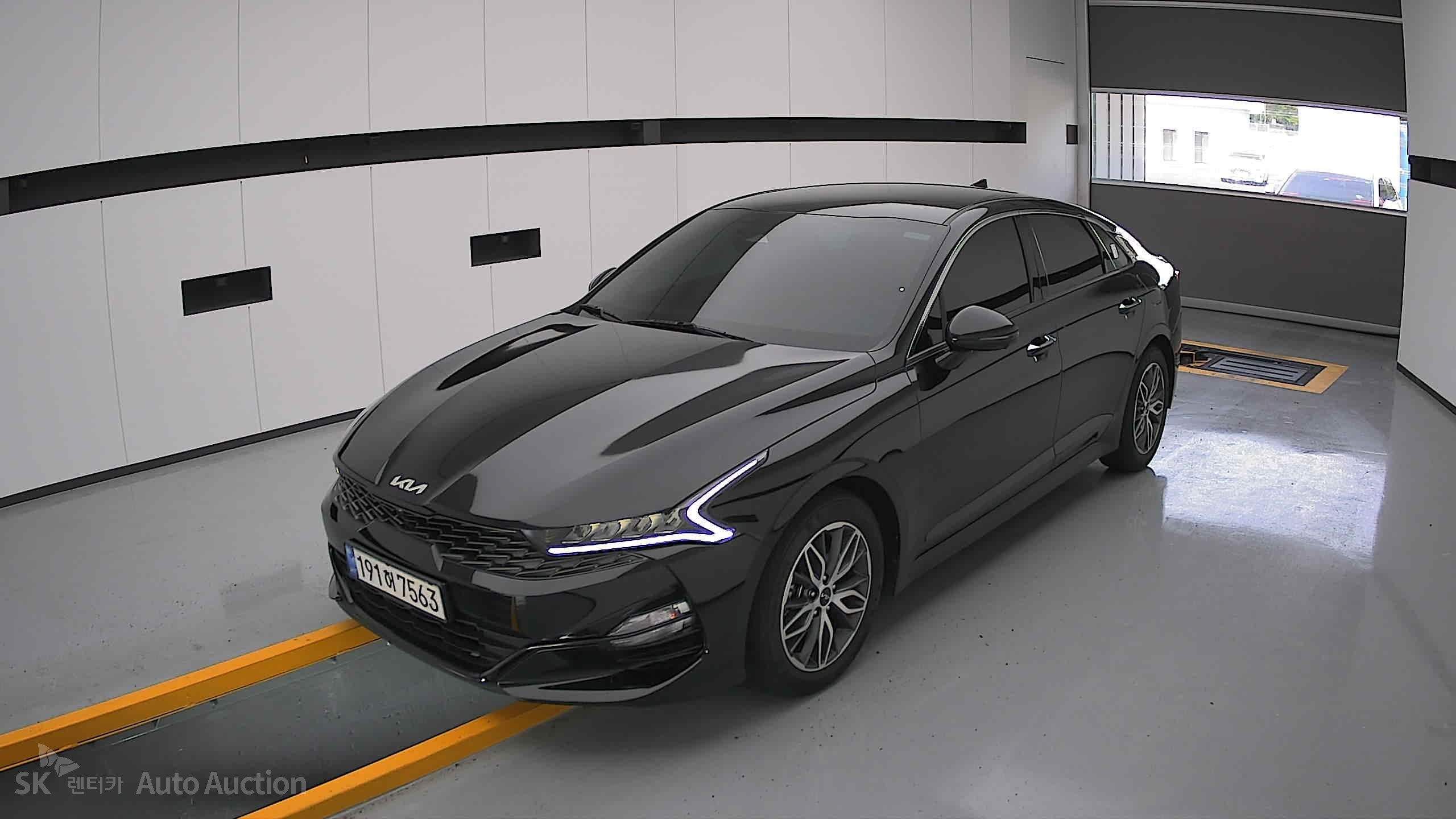 2023 - kia k5