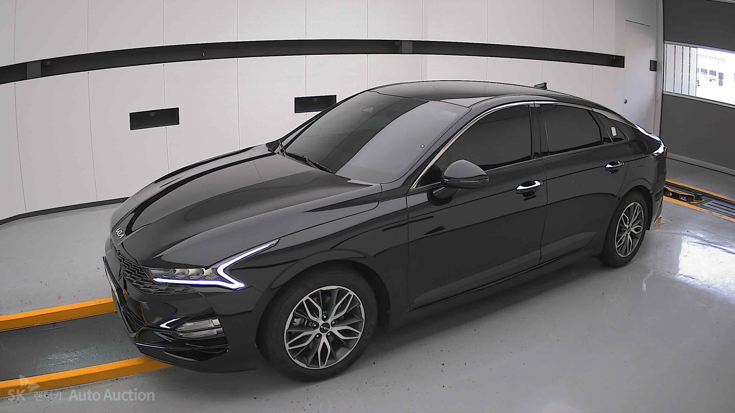 2023 - kia k5
