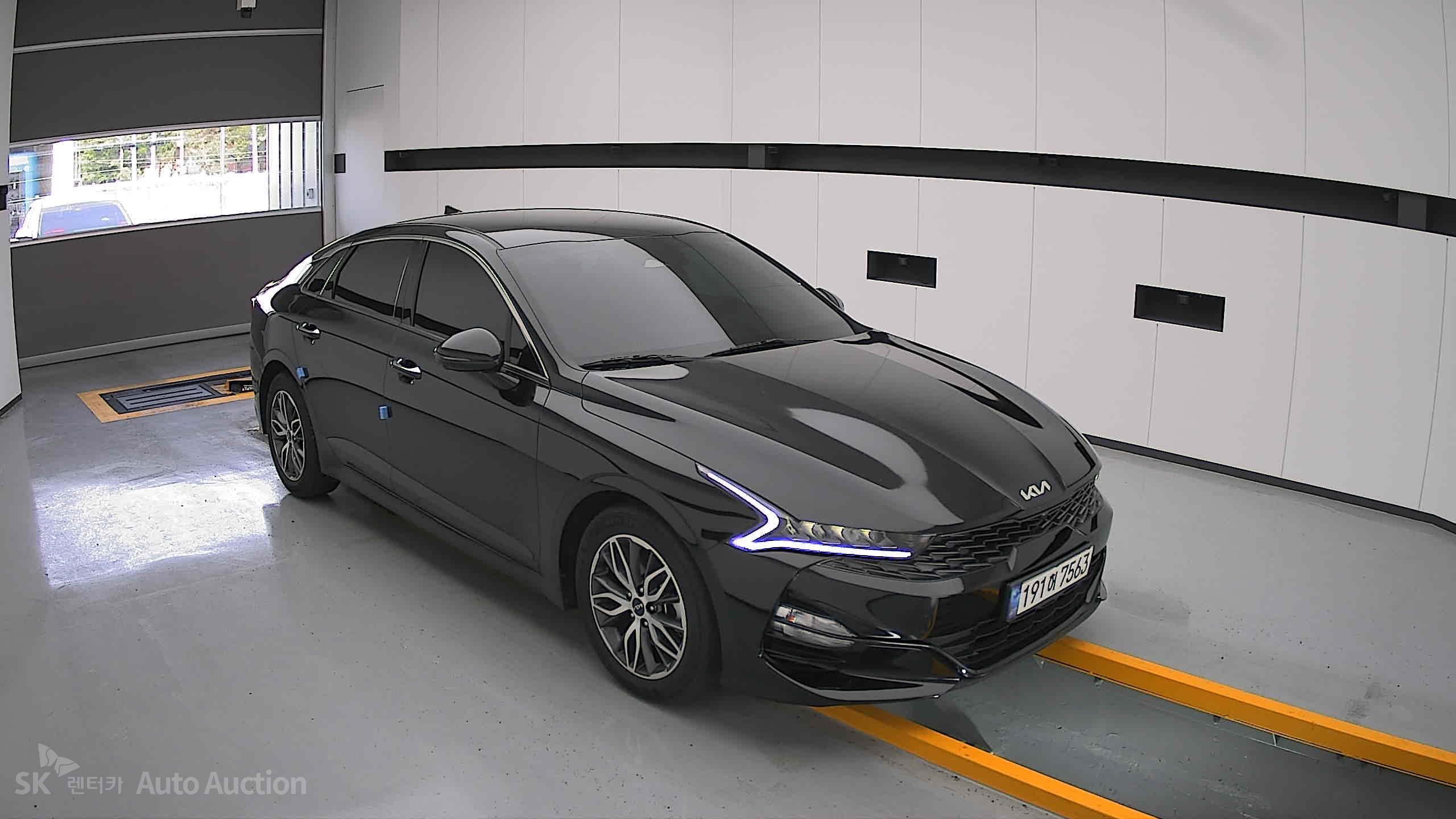 2023 - kia k5