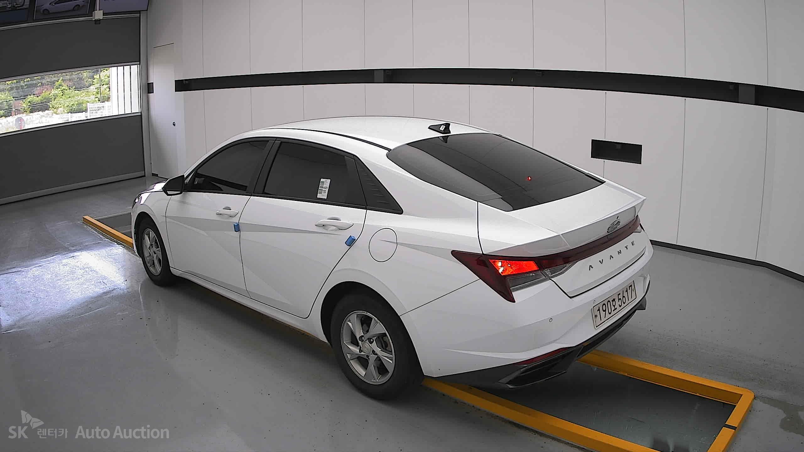 2023 - hyundai avante