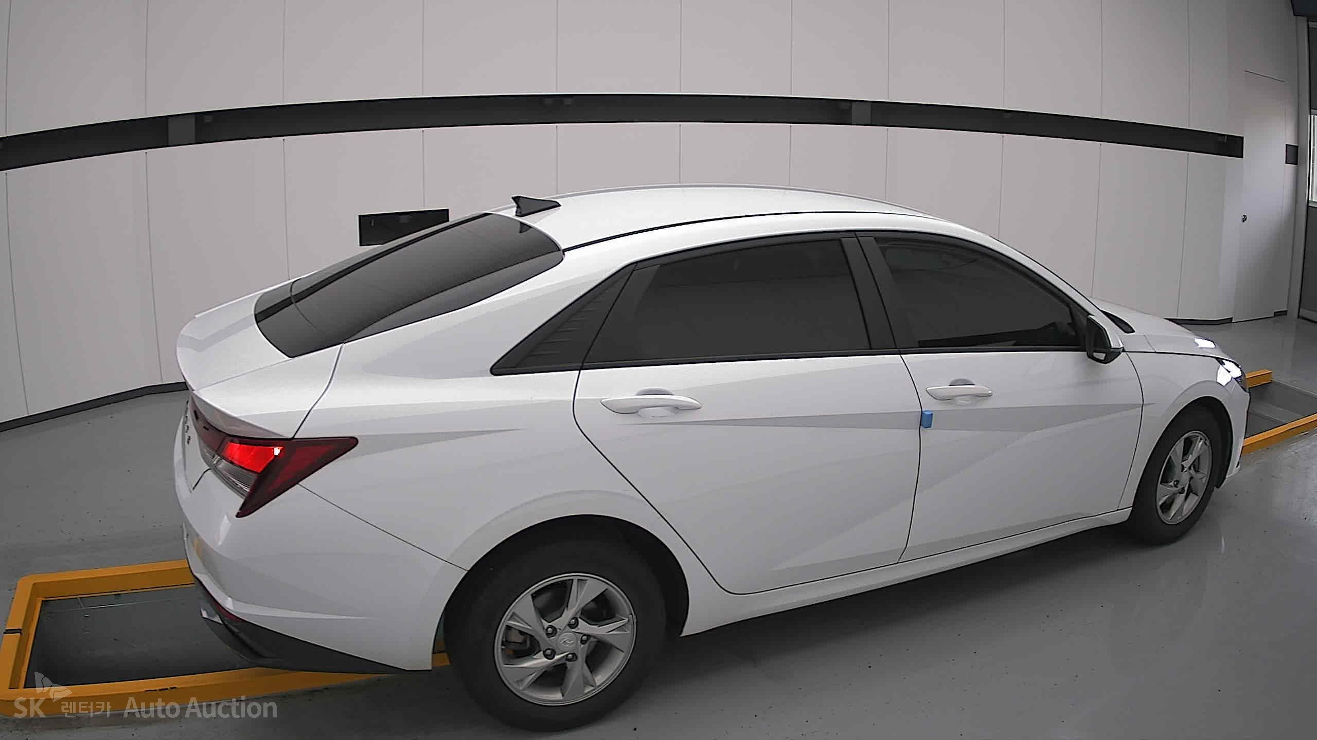 2023 - hyundai avante
