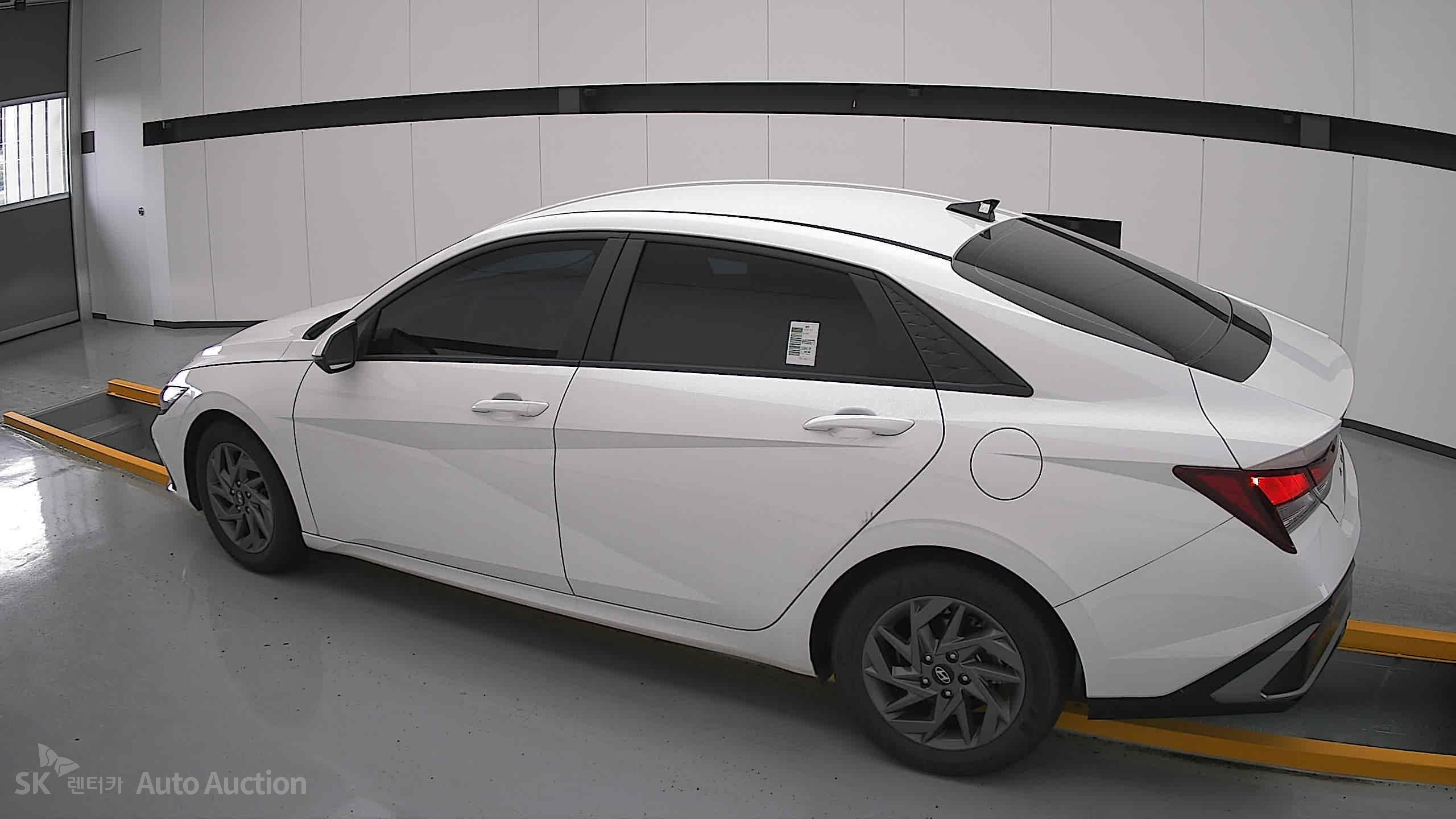 2024 - hyundai avante