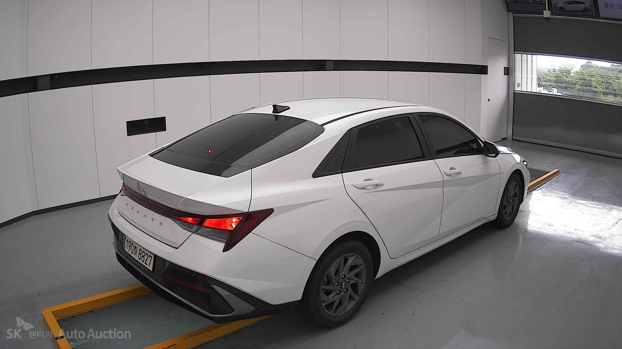 2024 - hyundai avante