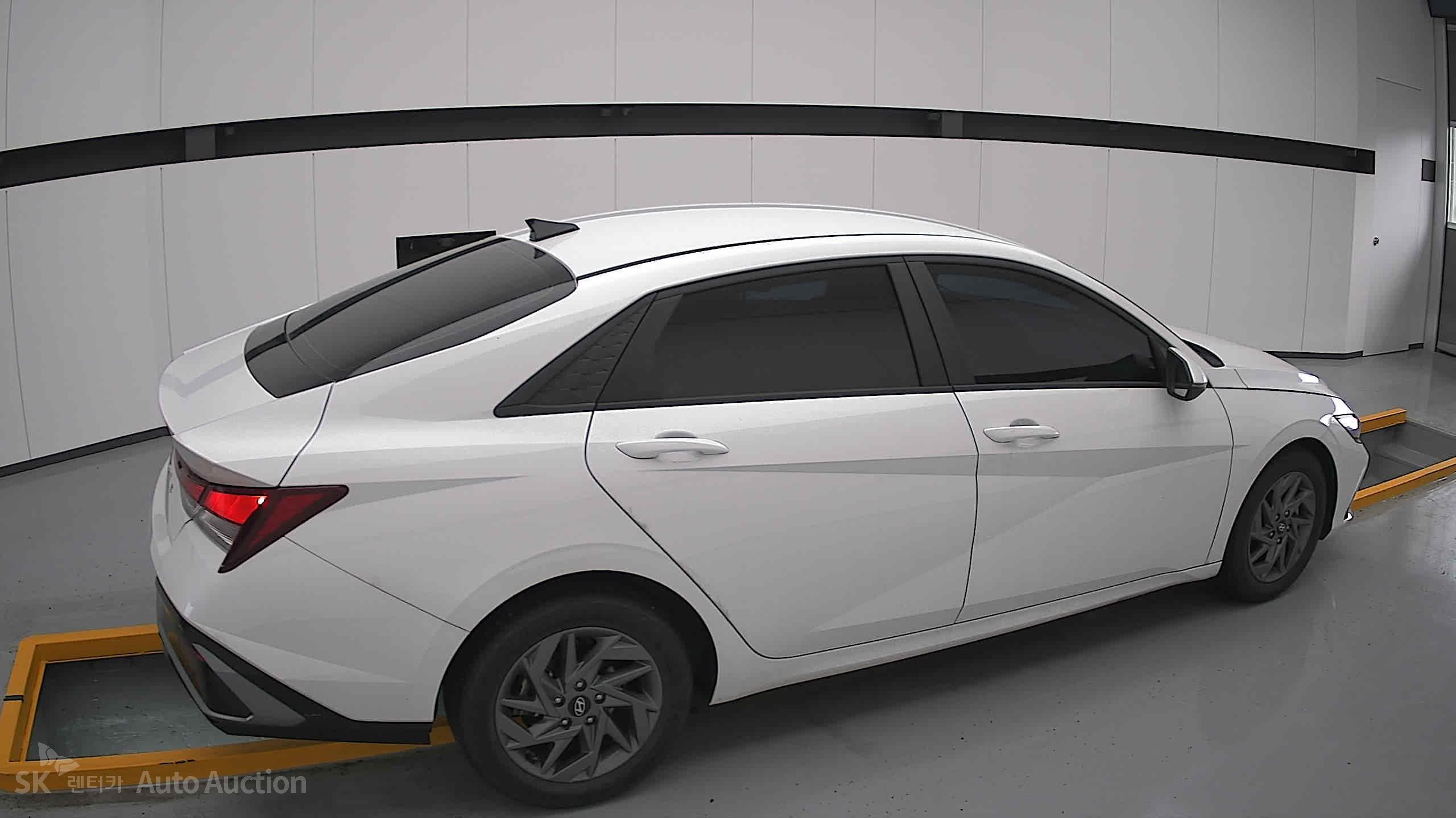 2024 - hyundai avante
