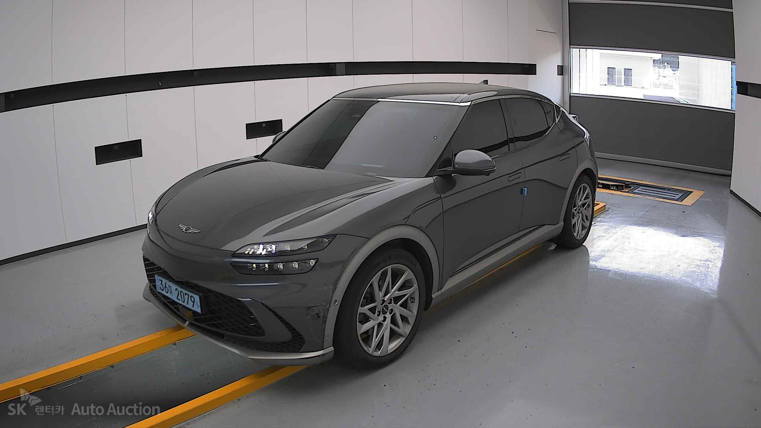 2022 - genesis gv60