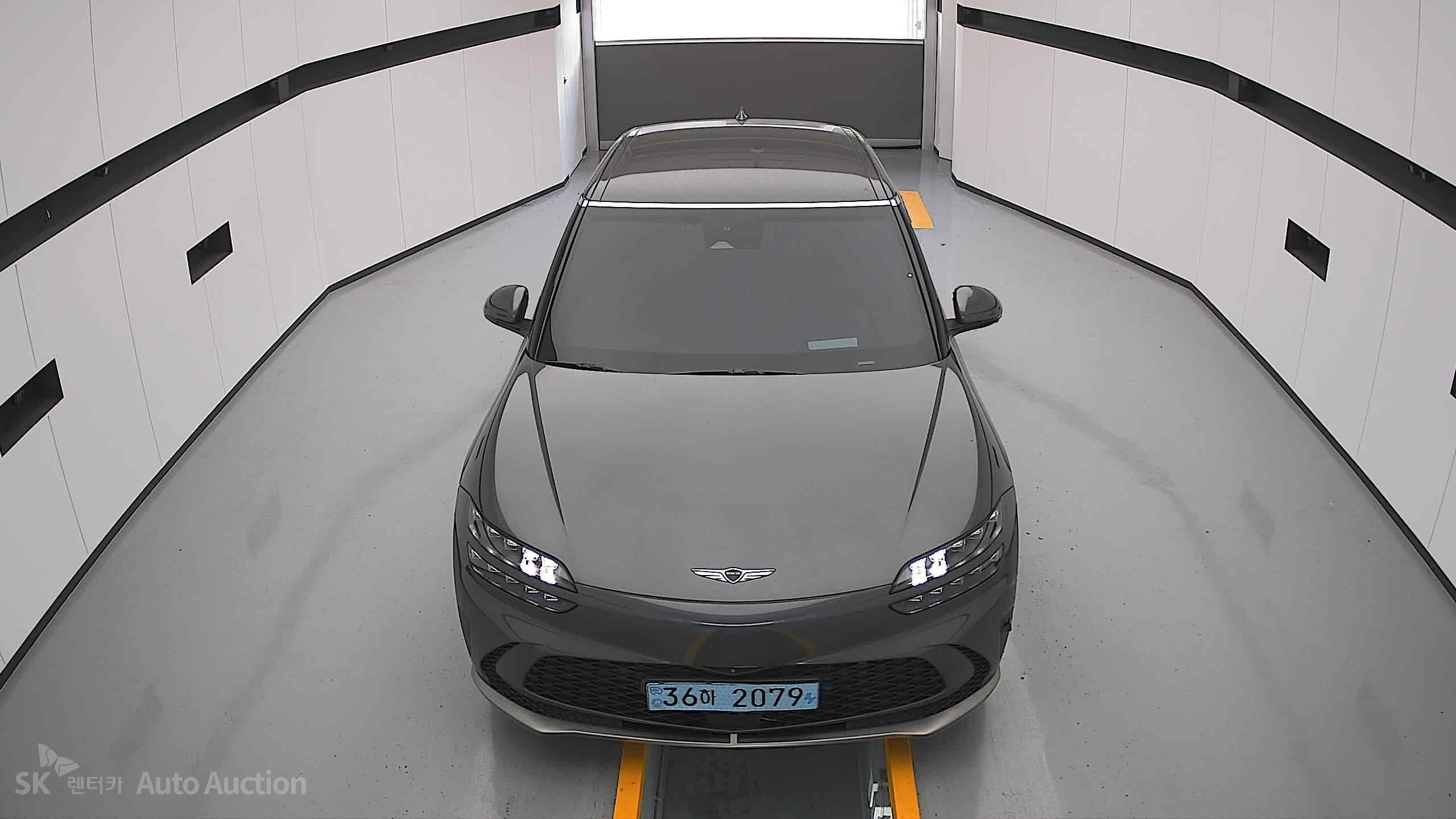 2022 - genesis gv60