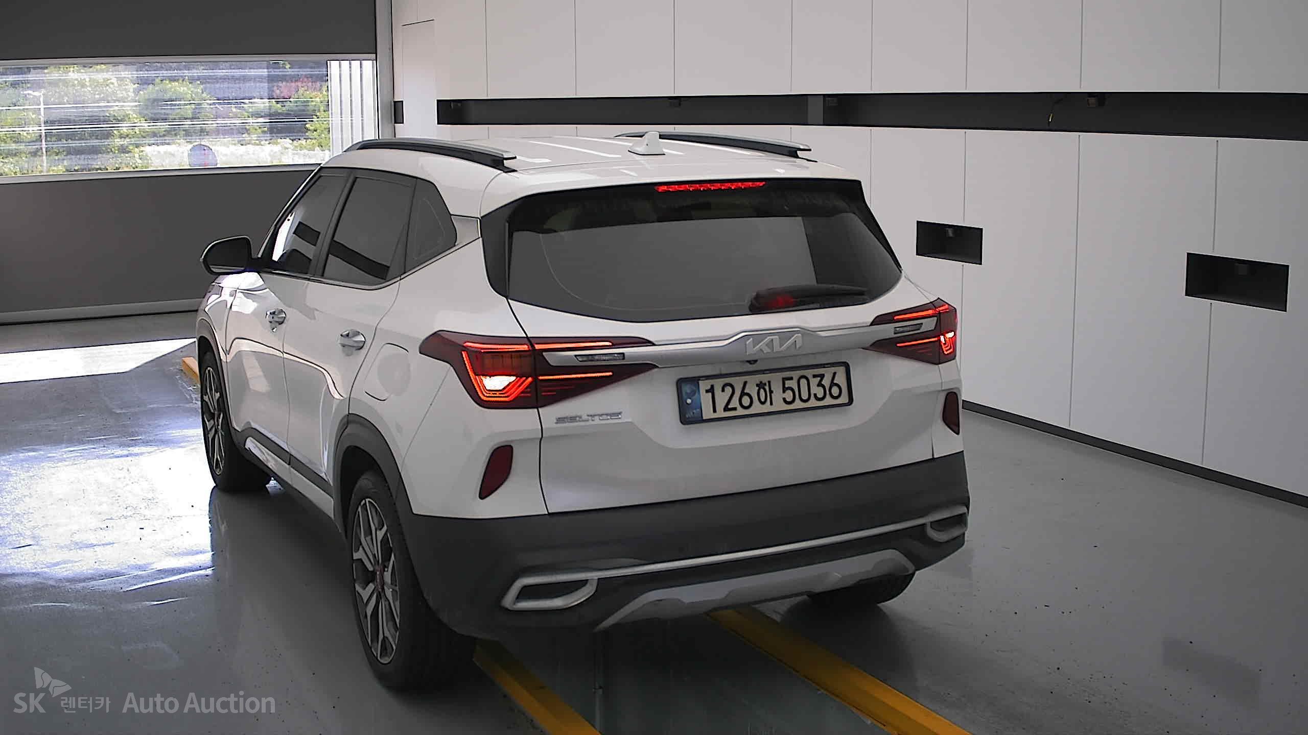 2023 - kia seltos