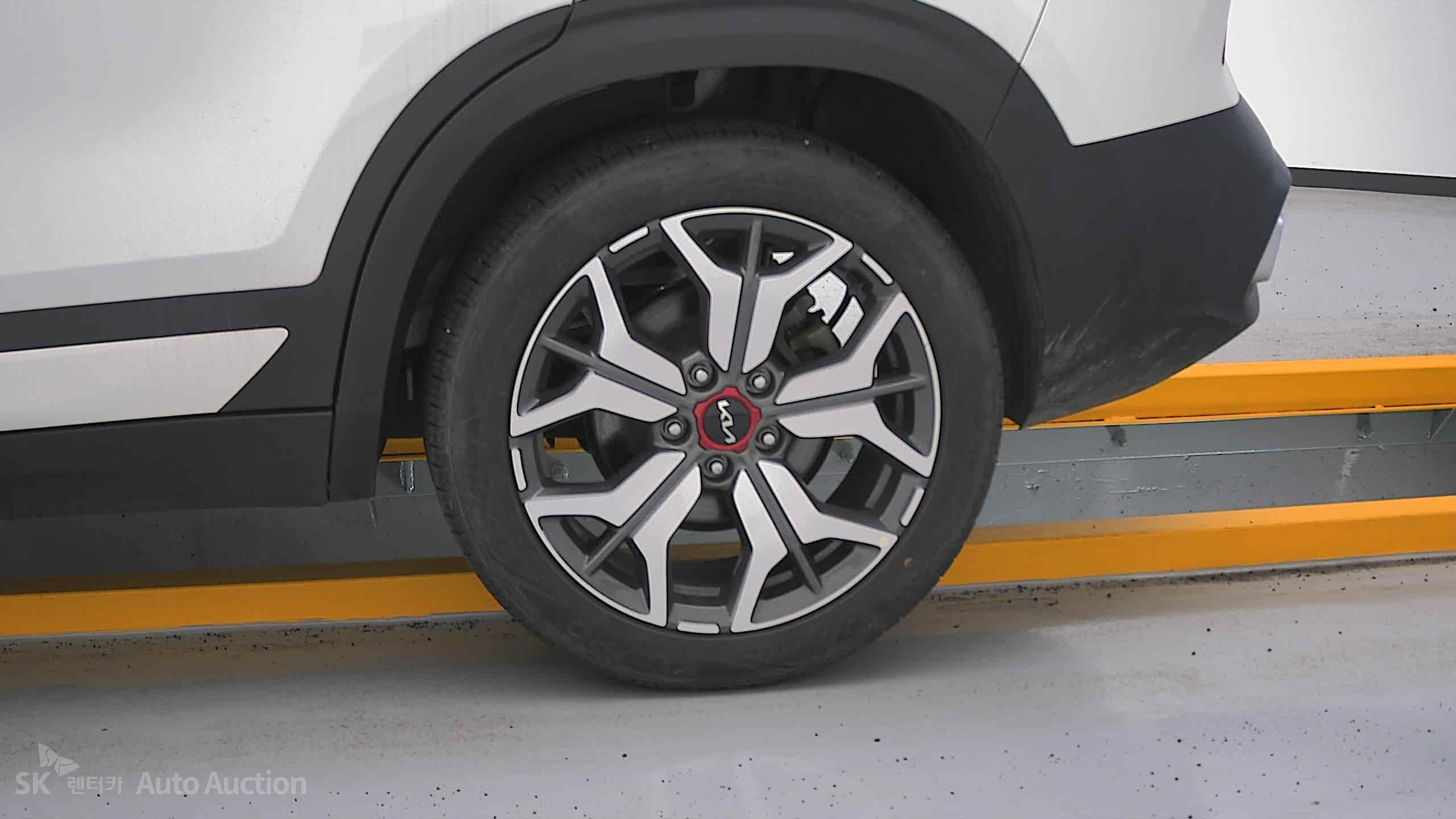 2023 - kia seltos
