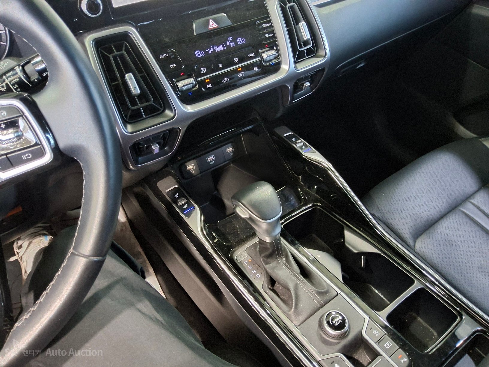 2022 - kia sorento