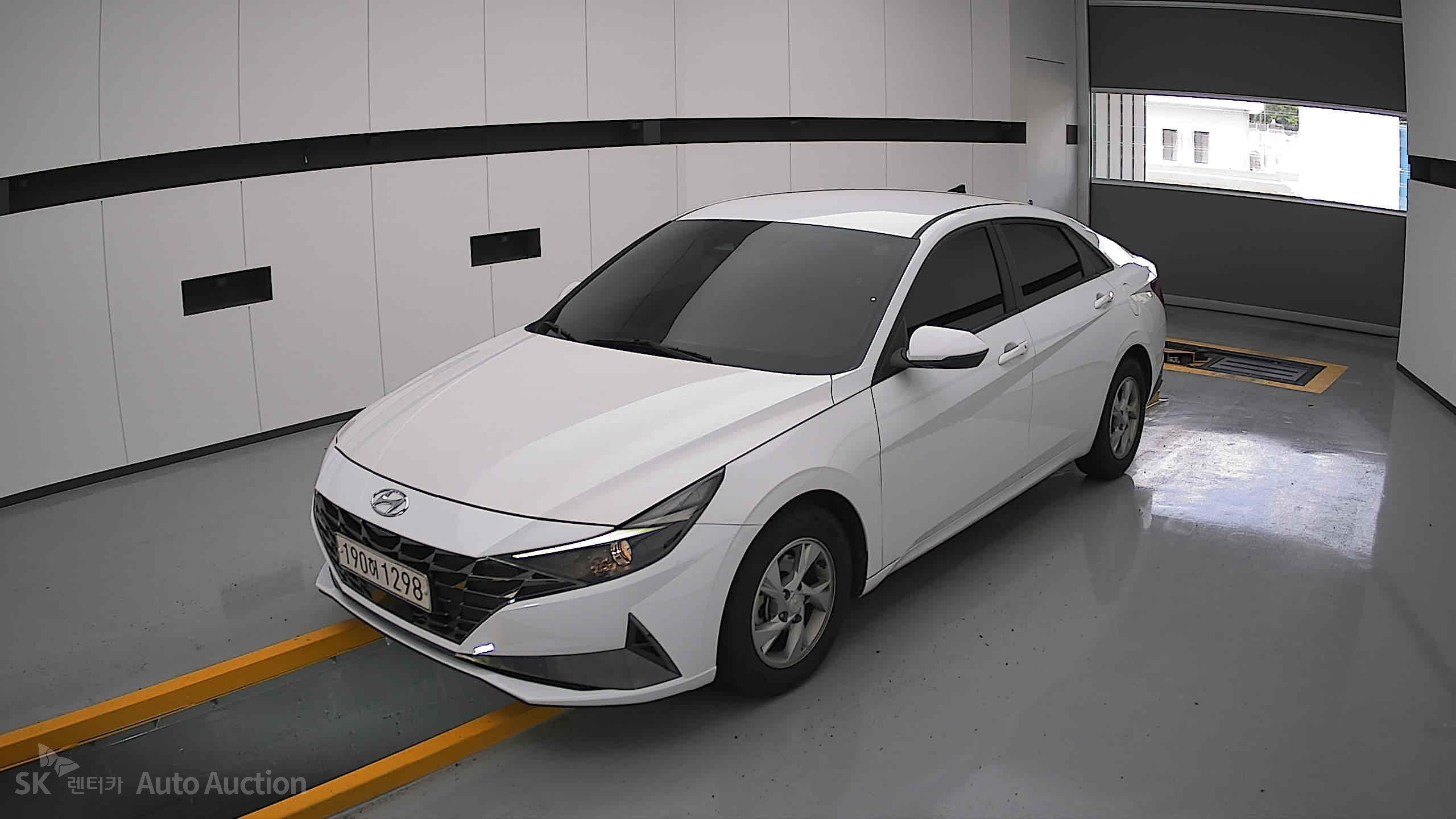 2021 - hyundai avante