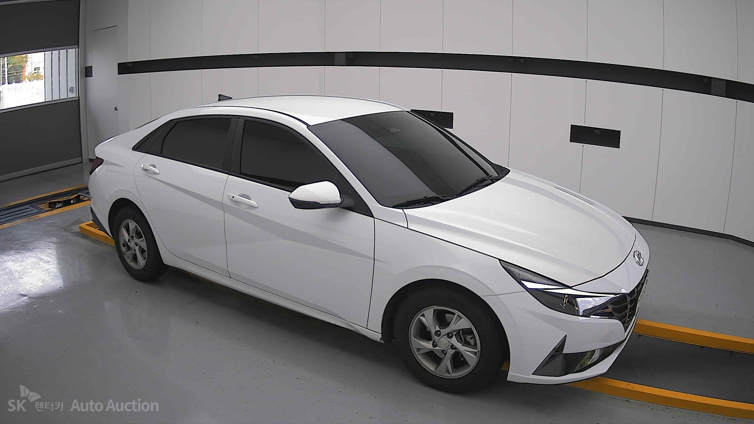 2021 - hyundai avante