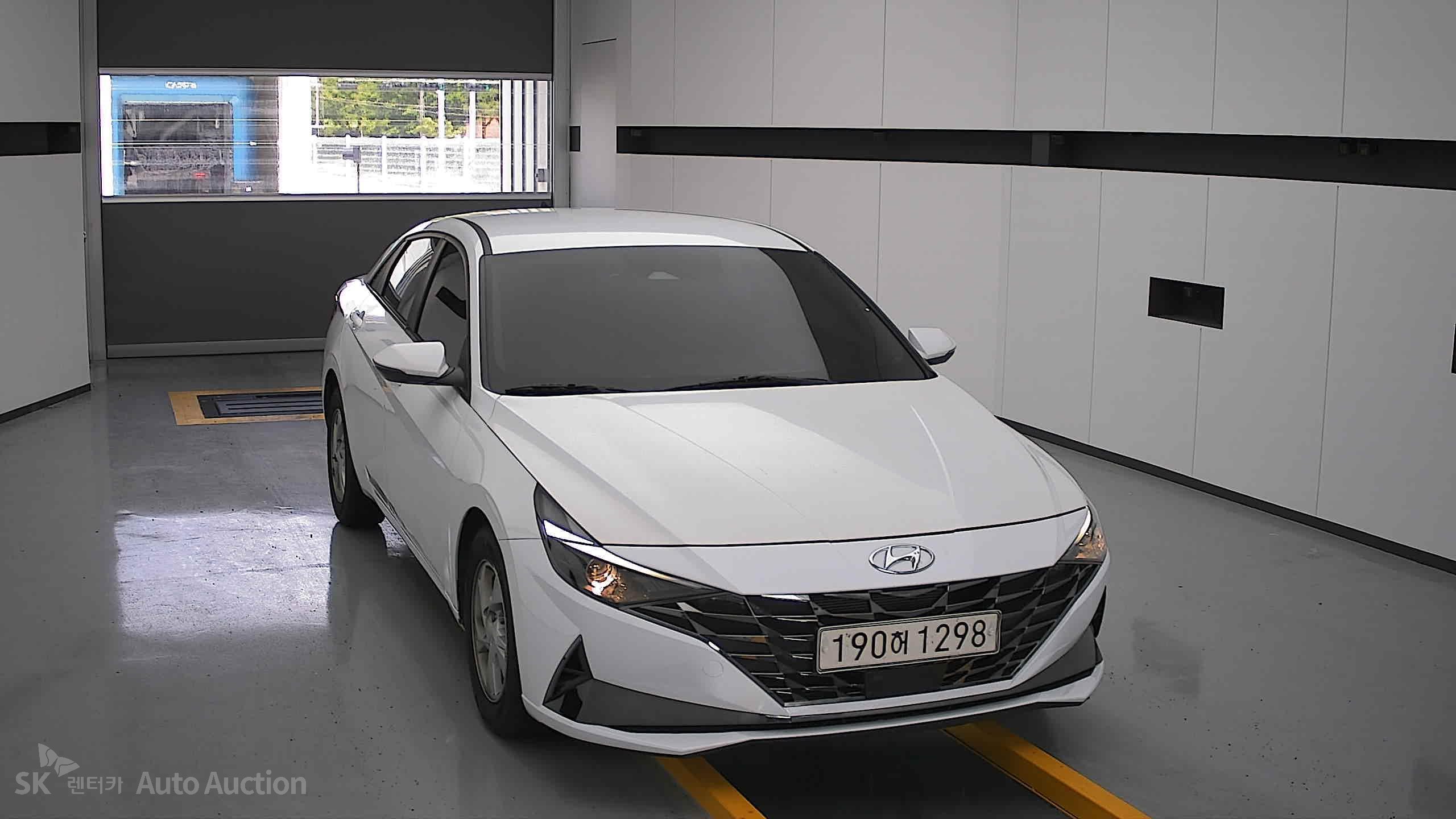 2021 - hyundai avante