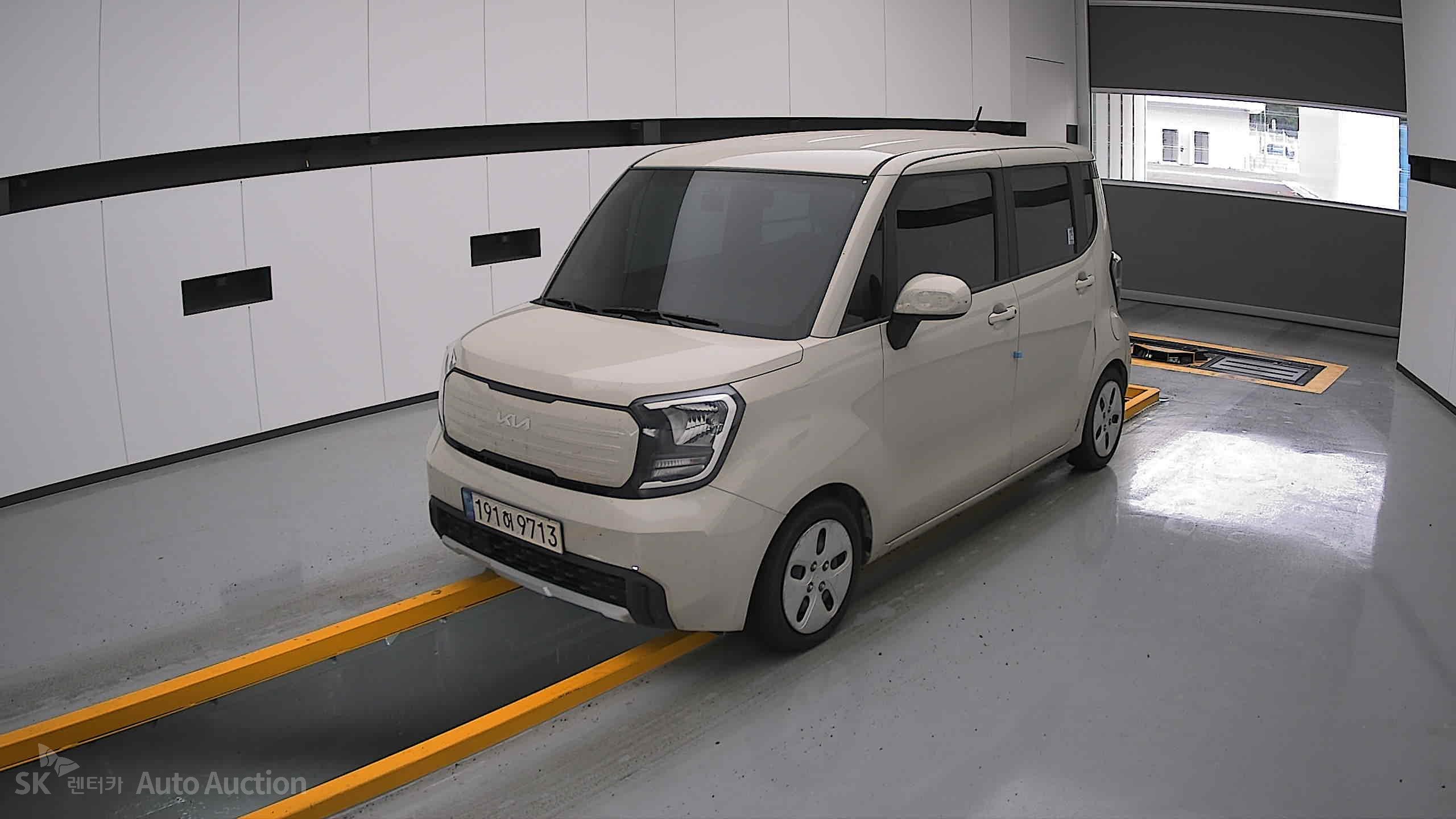 2023 - kia ray