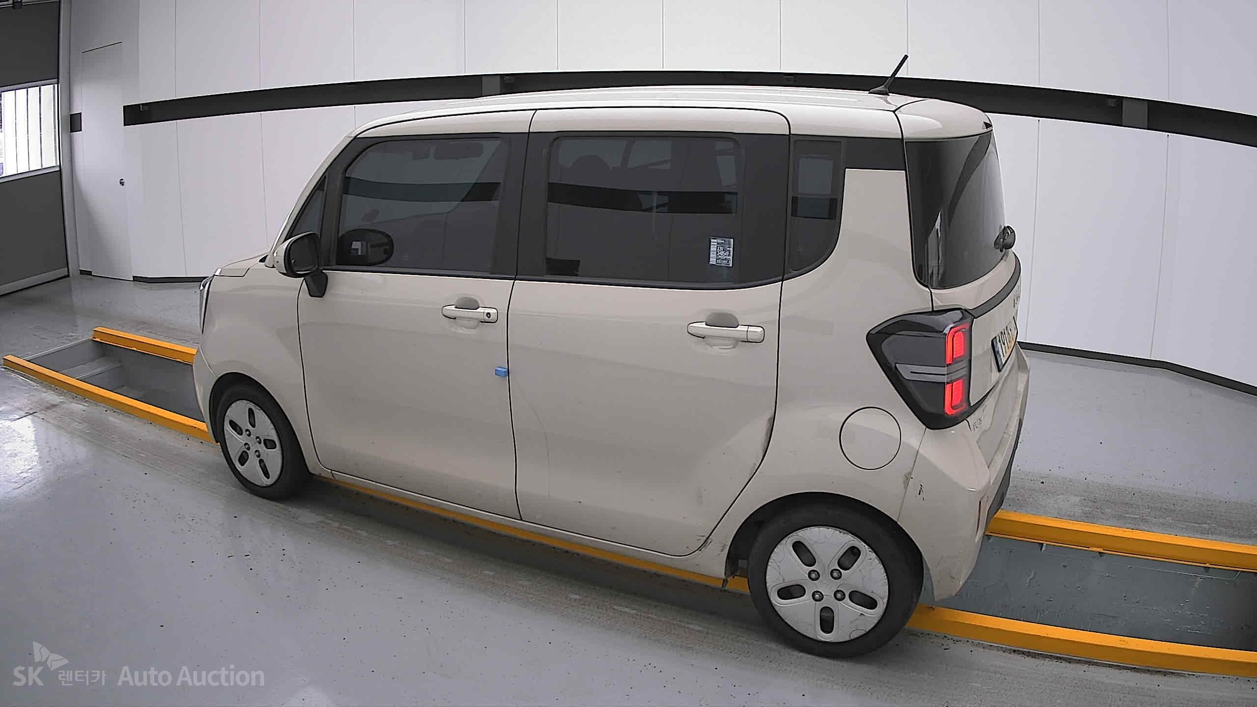 2023 - kia ray