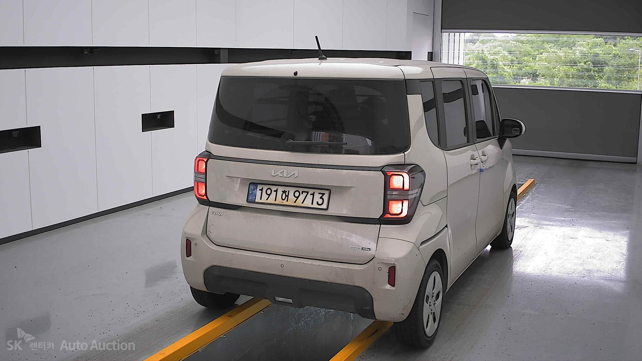 2023 - kia ray