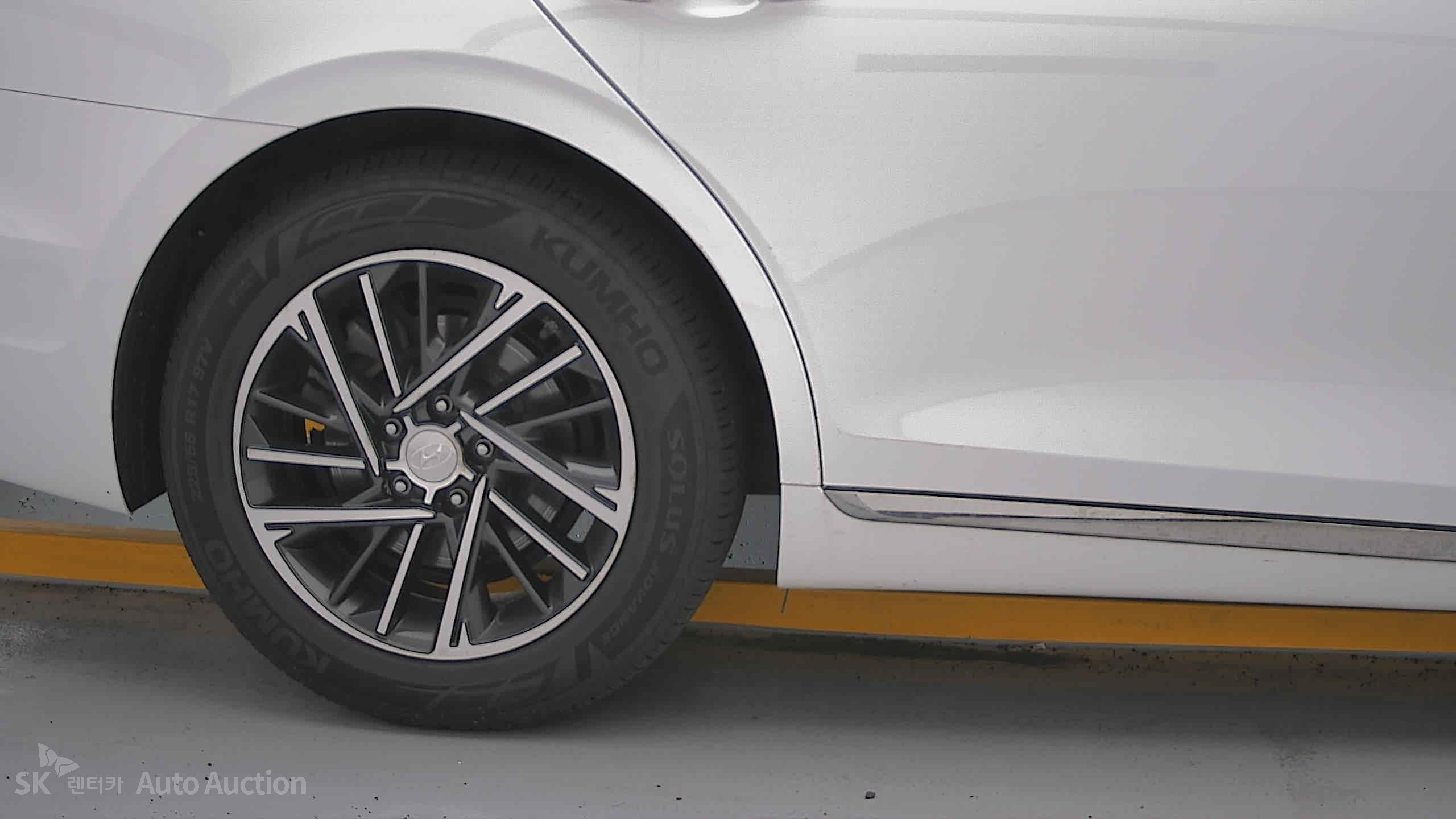 2023 - hyundai grandeur