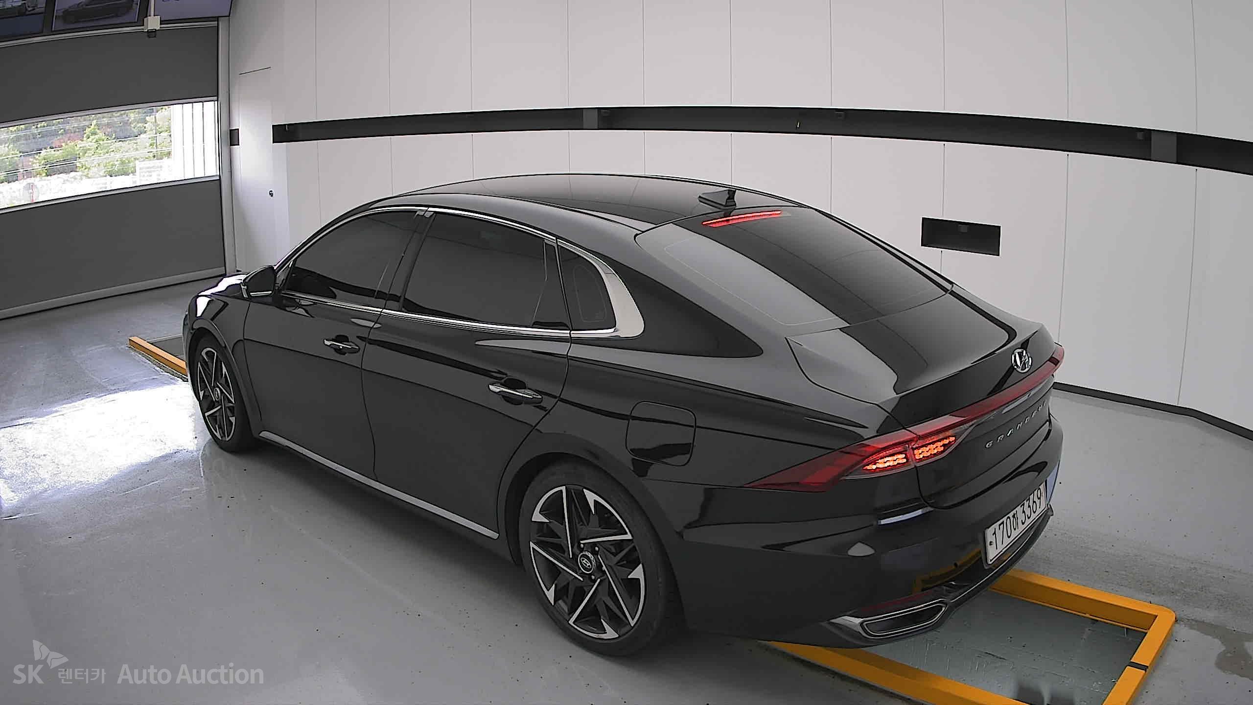 2021 - hyundai grandeur