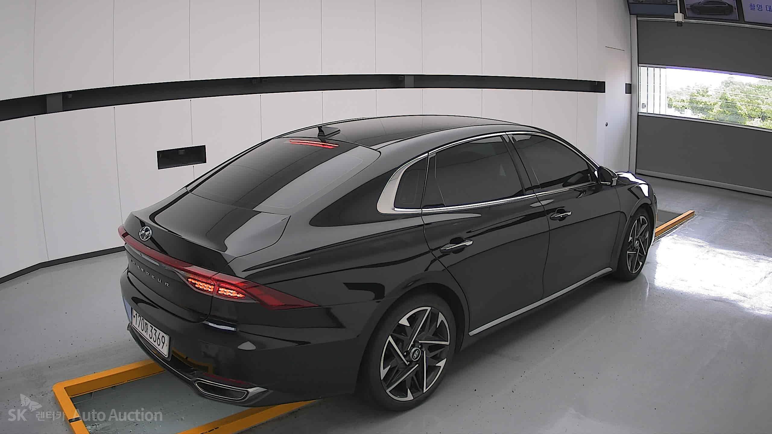 2021 - hyundai grandeur