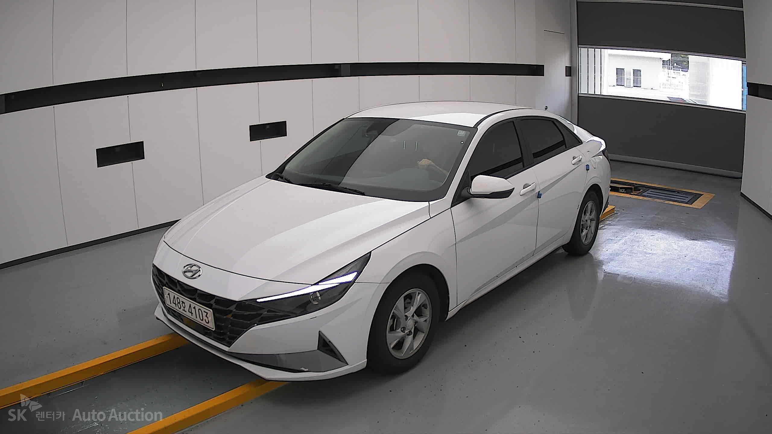 2021 - hyundai avante