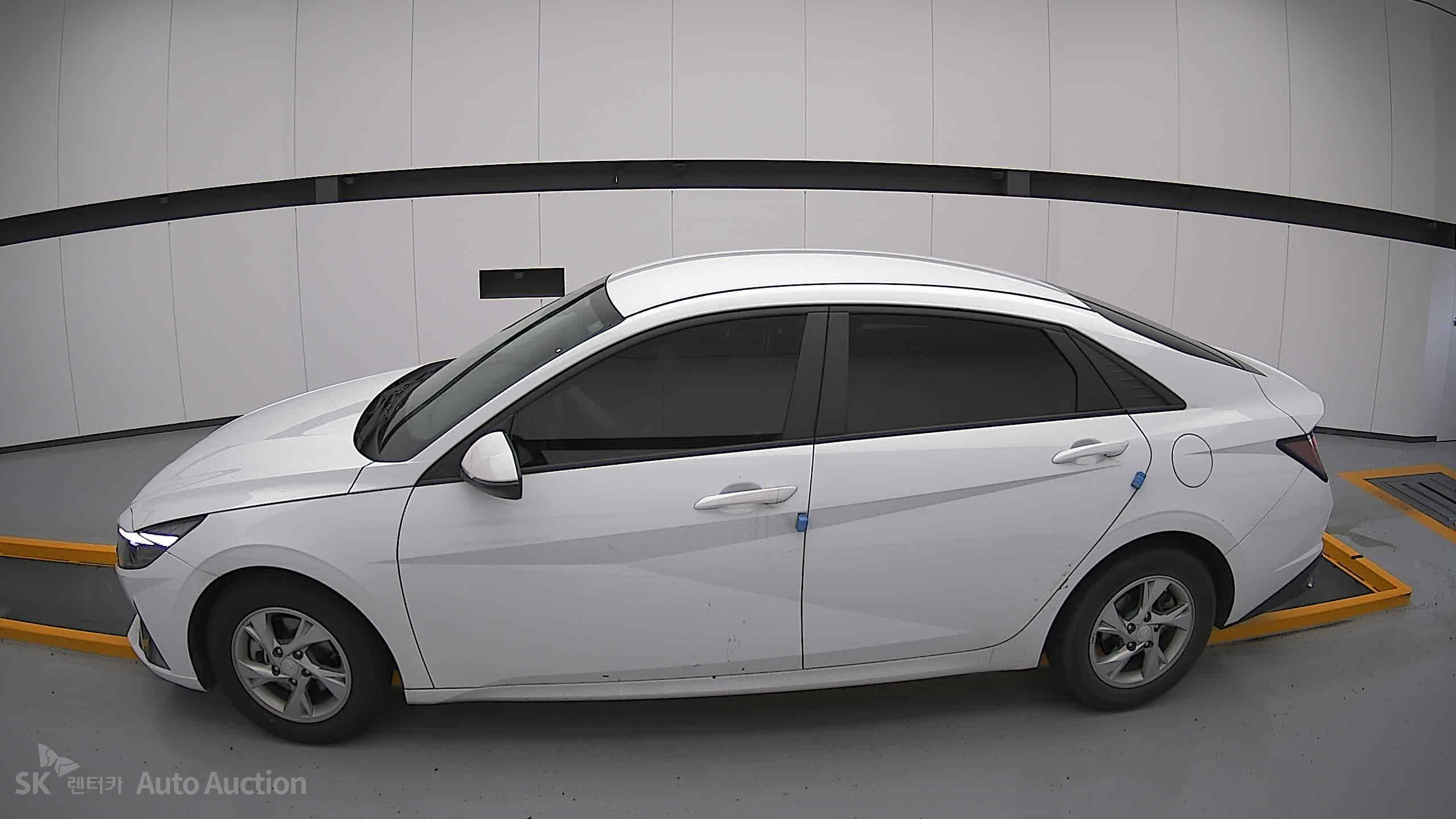 2021 - hyundai avante