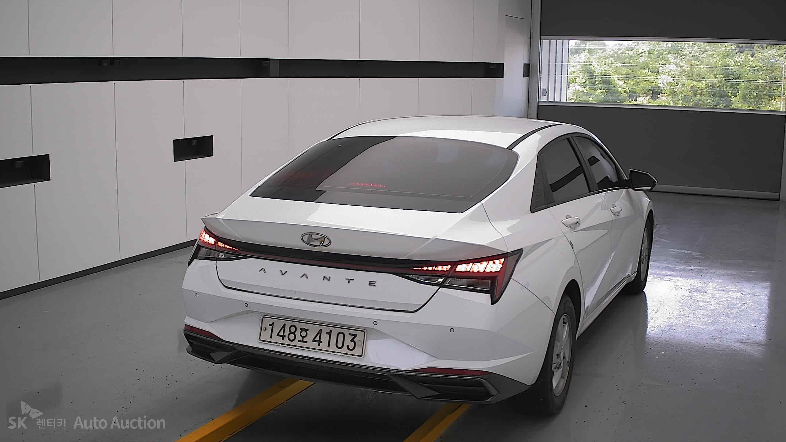 2021 - hyundai avante