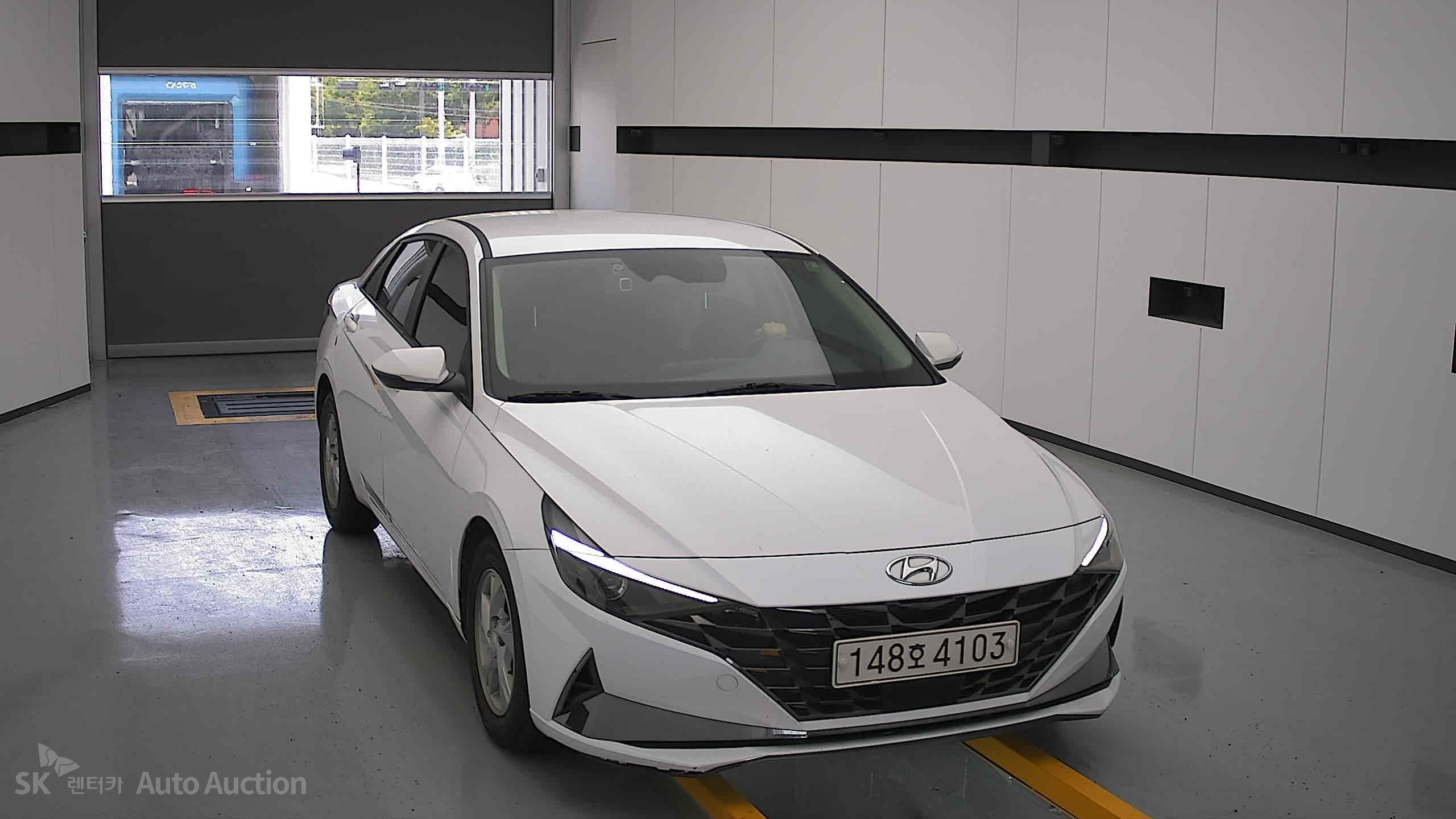 2021 - hyundai avante