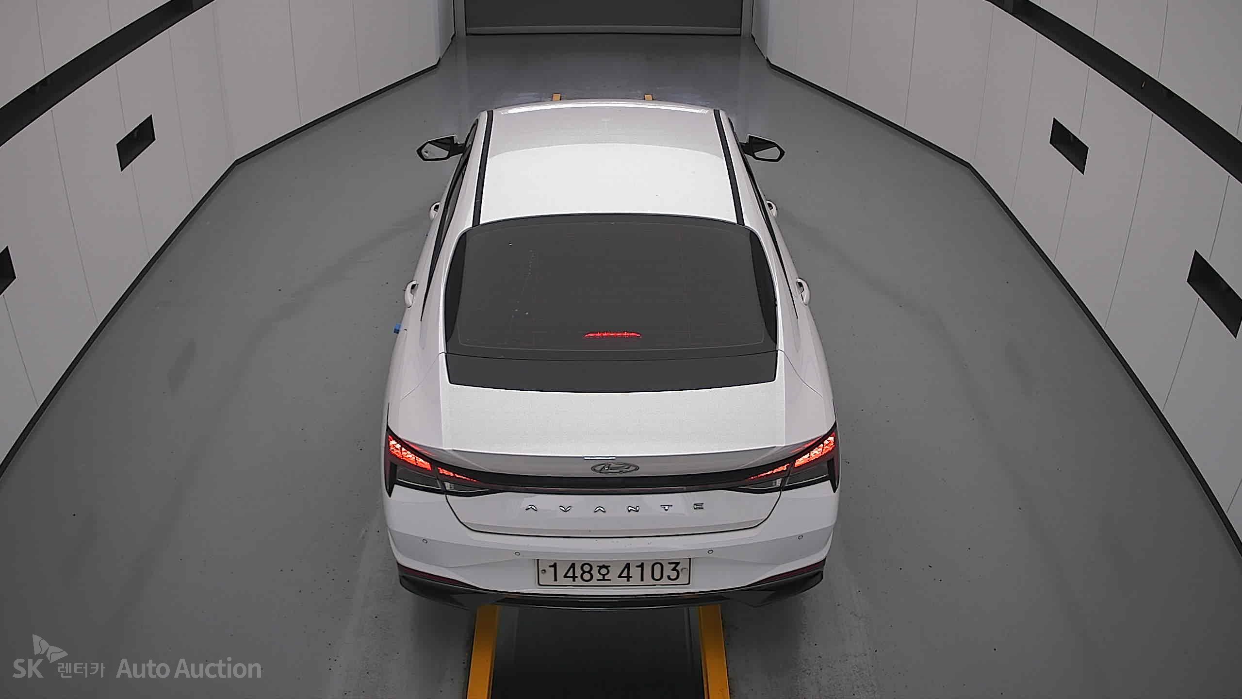 2021 - hyundai avante