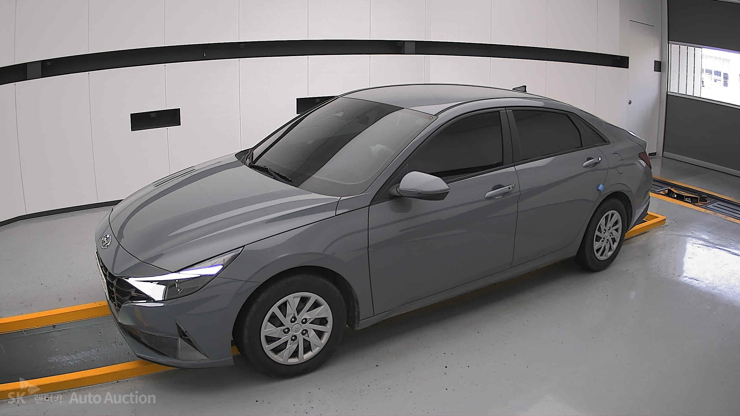 2021 - hyundai avante