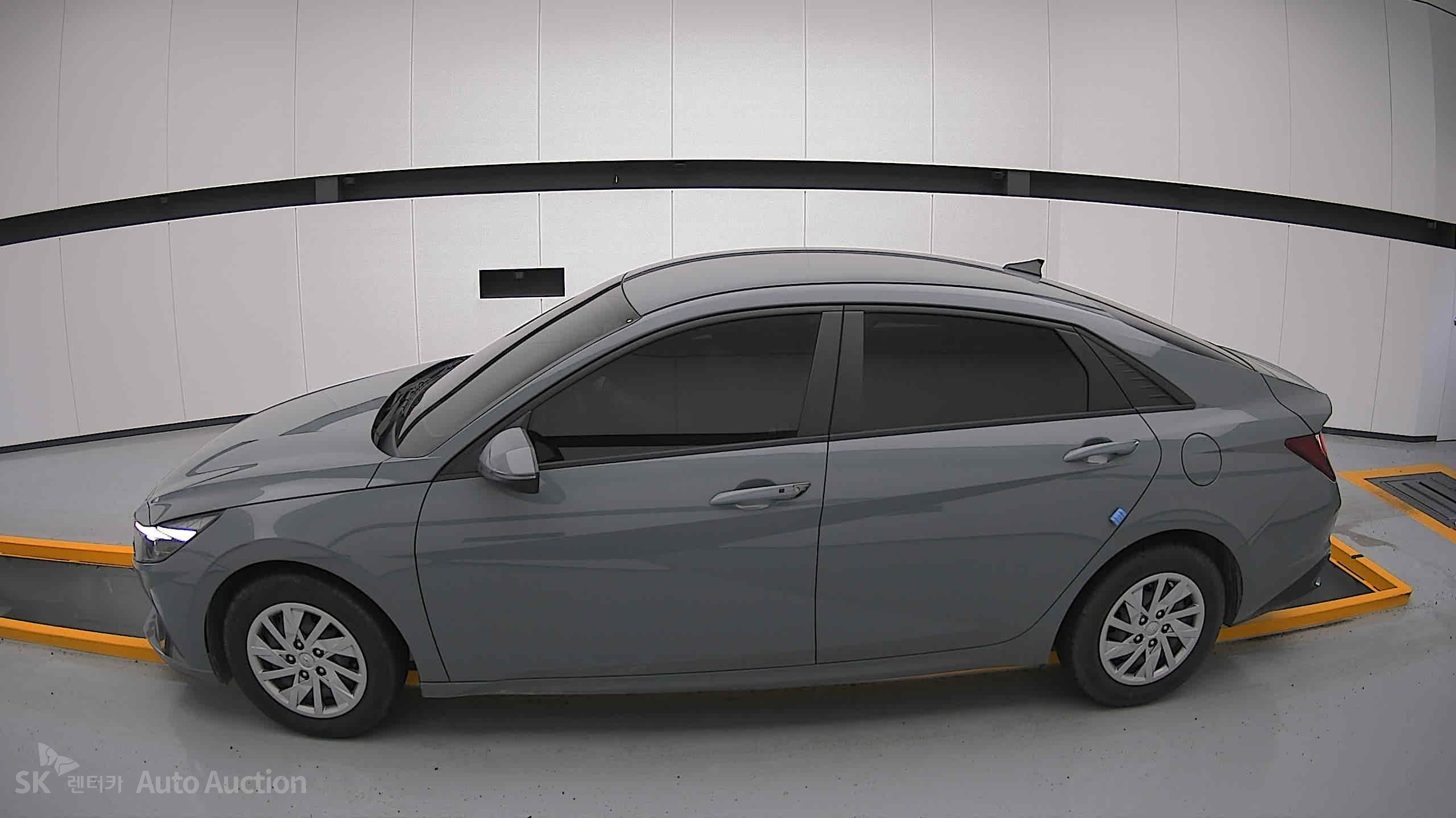 2021 - hyundai avante