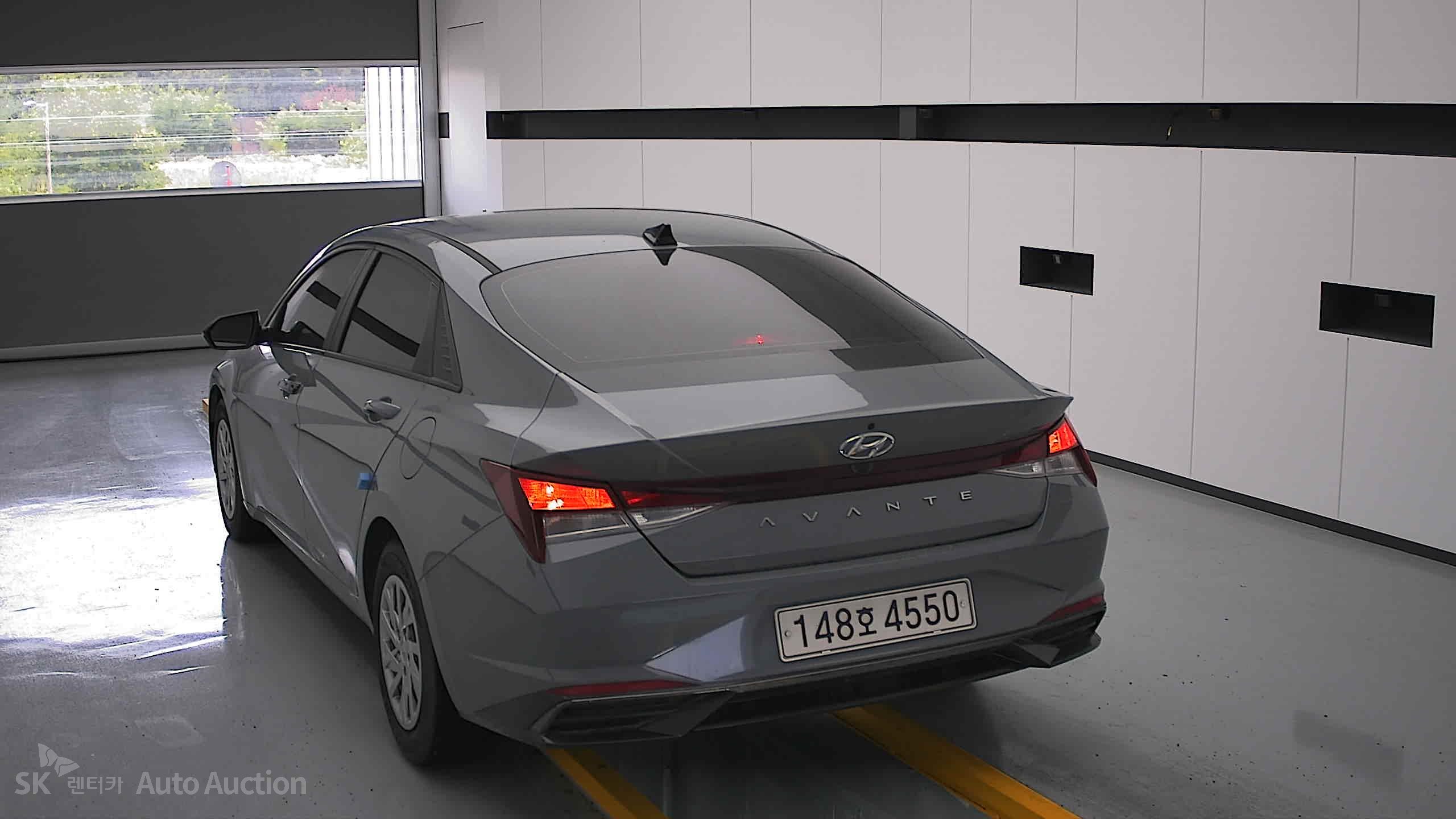 2021 - hyundai avante