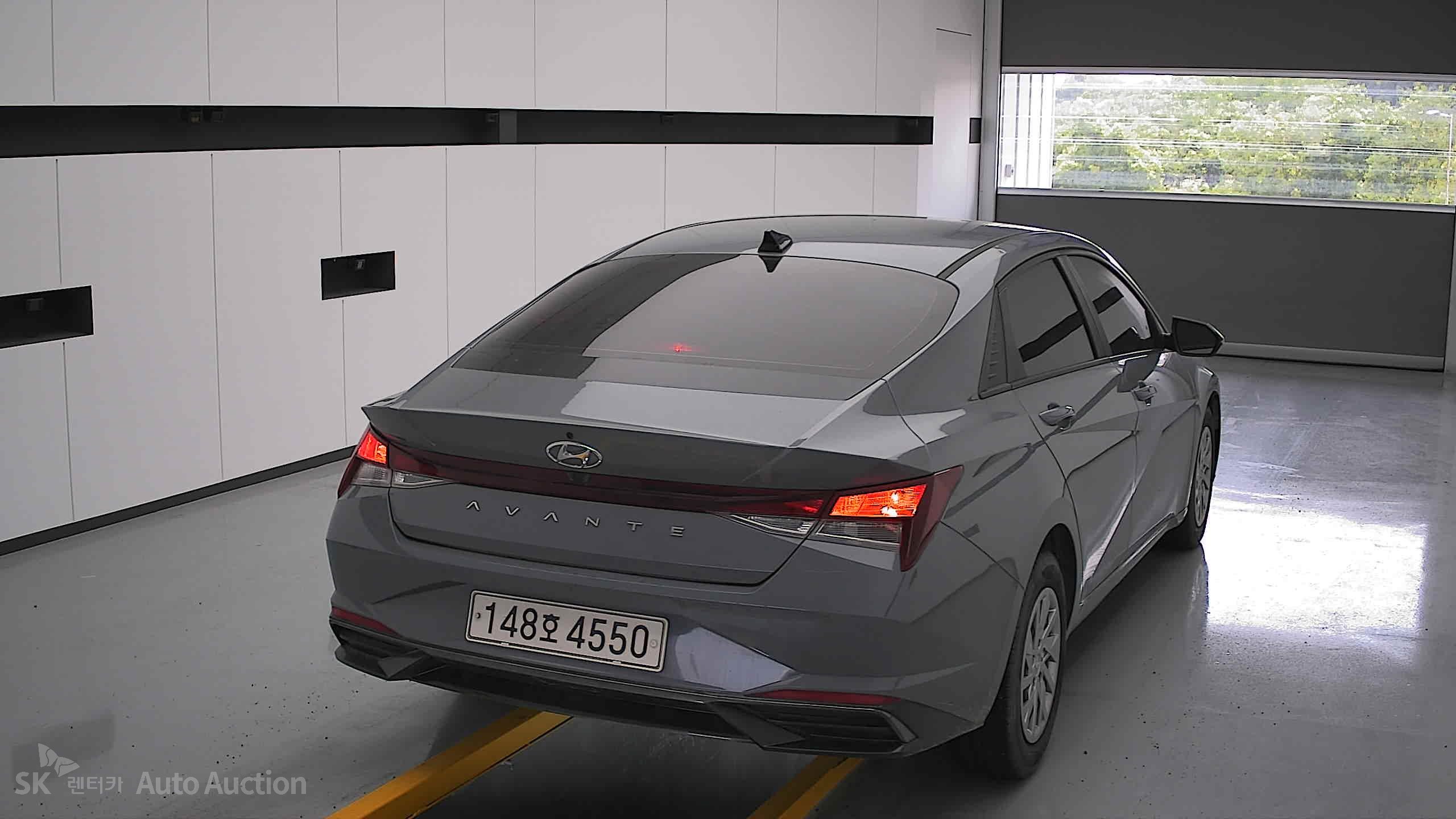 2021 - hyundai avante
