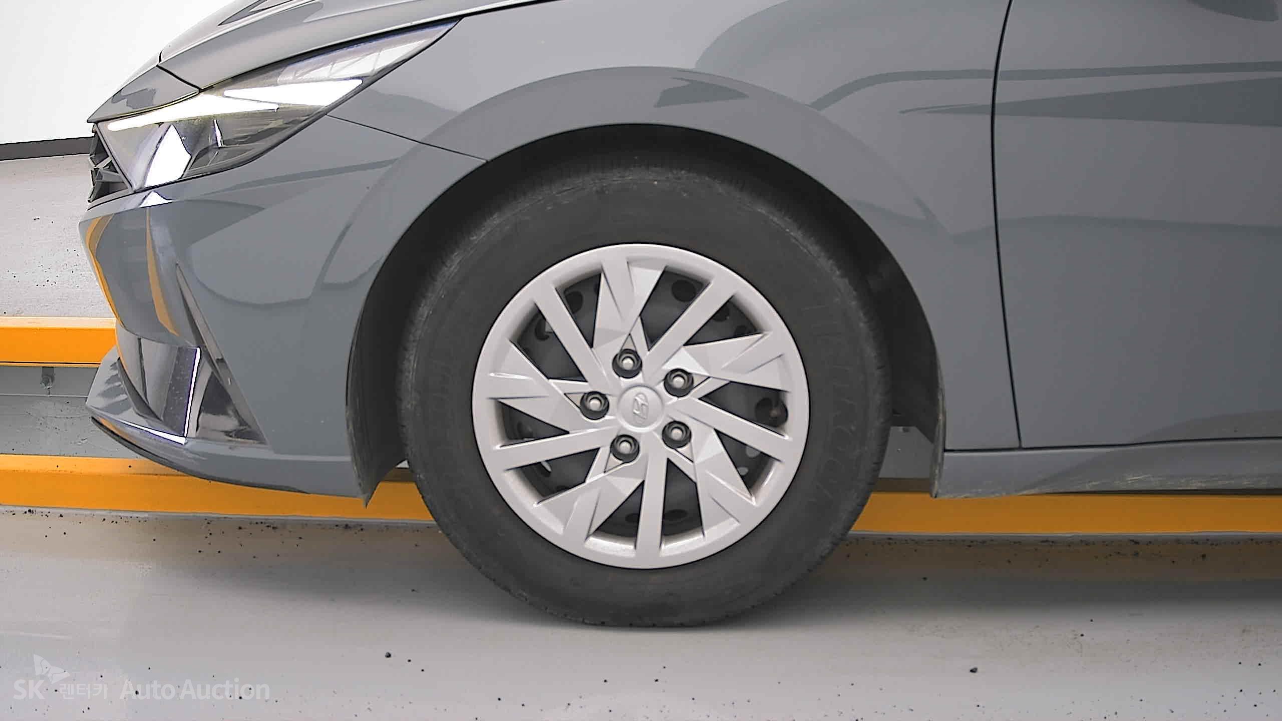 2021 - hyundai avante