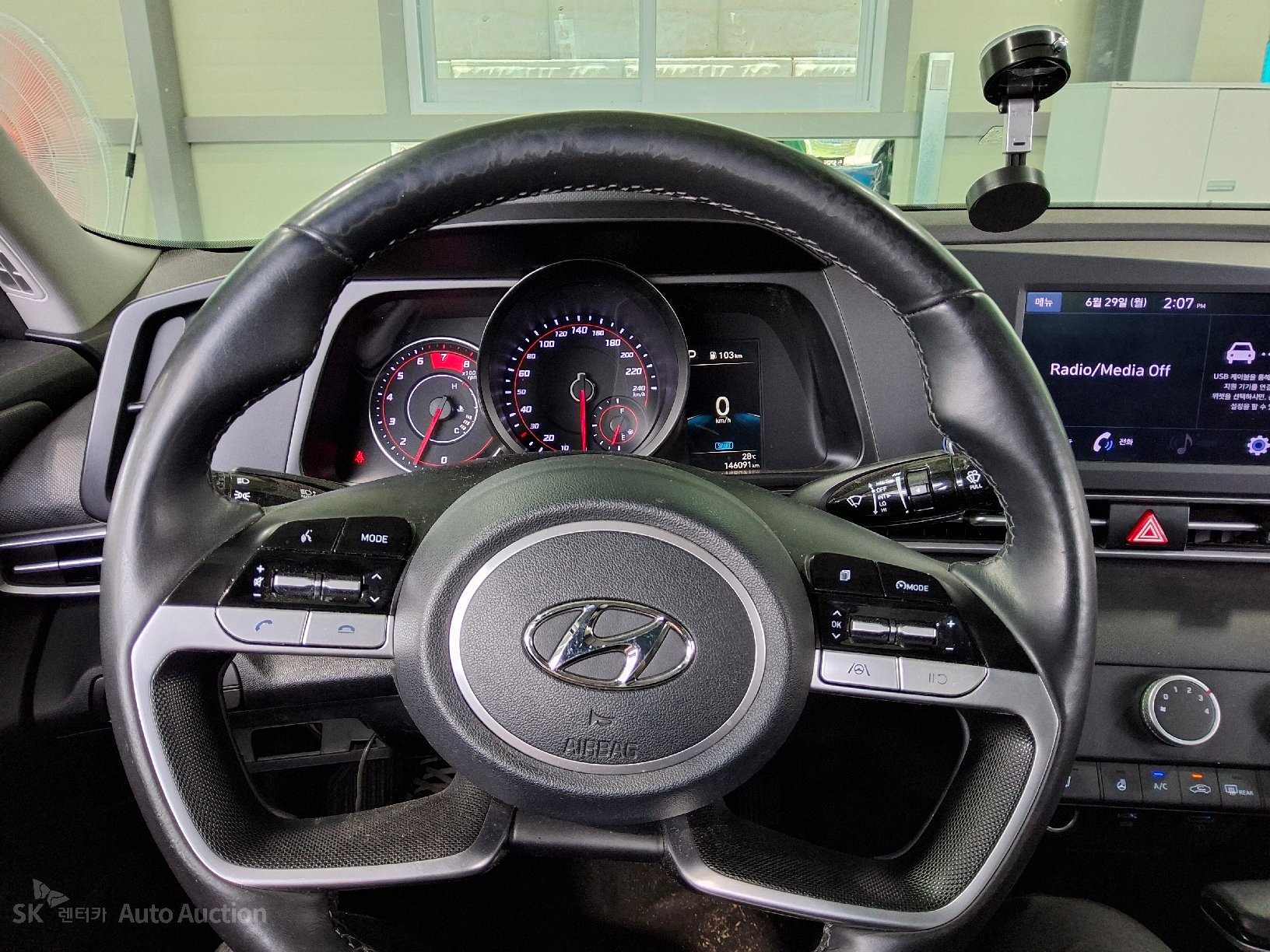 2021 - hyundai avante
