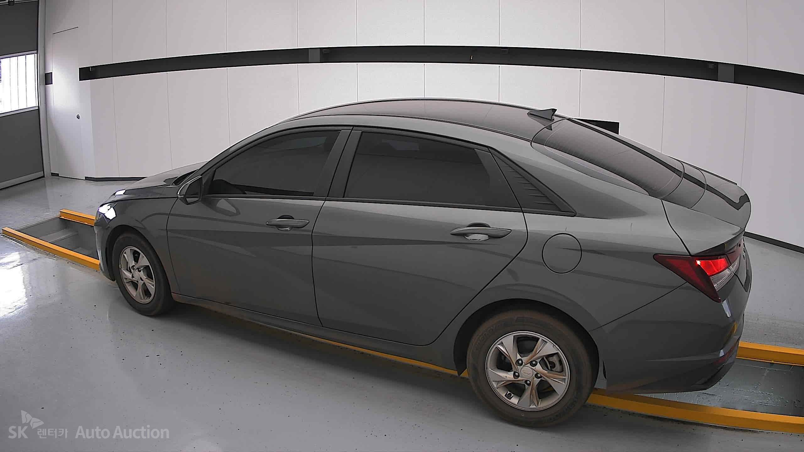 2023 - hyundai avante